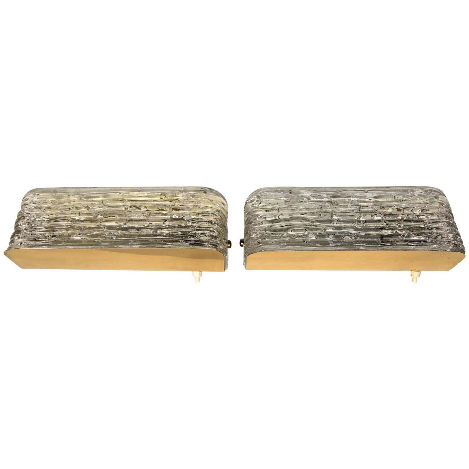 Dos apliques Kalmar