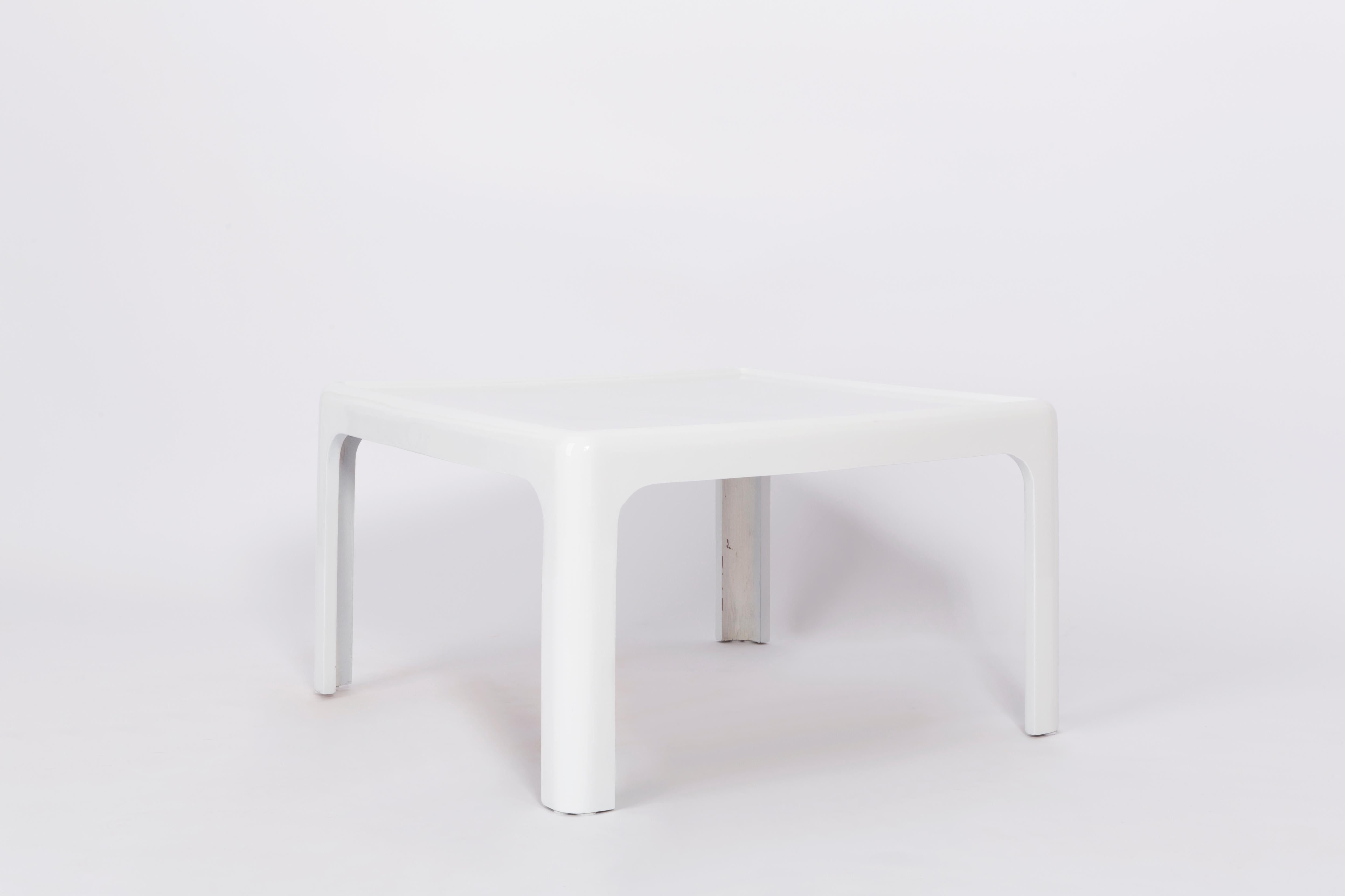 Dos sillas canguro y mesa de centro diseñadas por Ernst Moeckl, Alemania, 1968 en venta 9