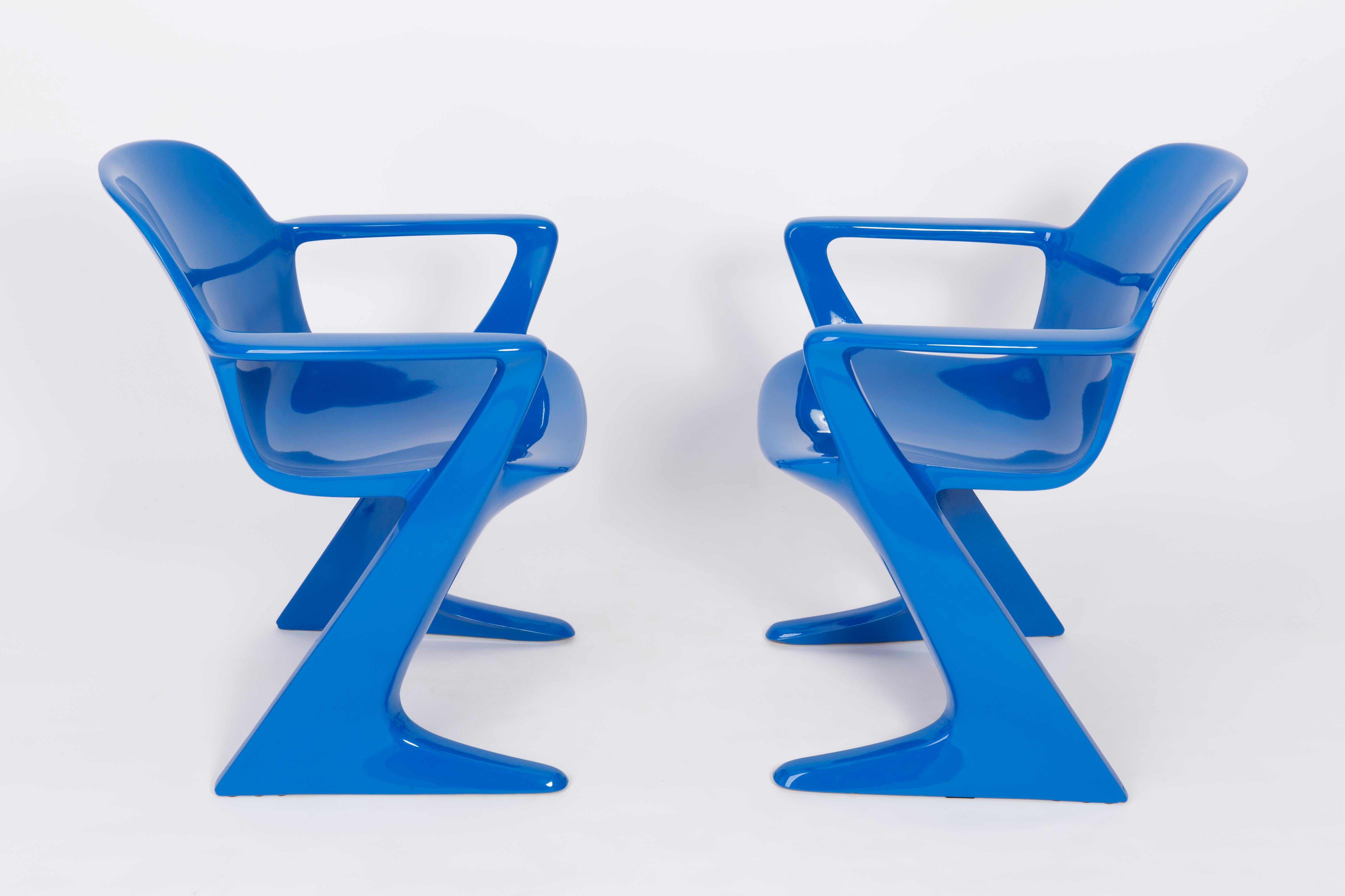 Dos sillas canguro y mesa de centro diseñadas por Ernst Moeckl, Alemania, 1968 en Bueno estado para la venta en 05-080 Hornowek, PL