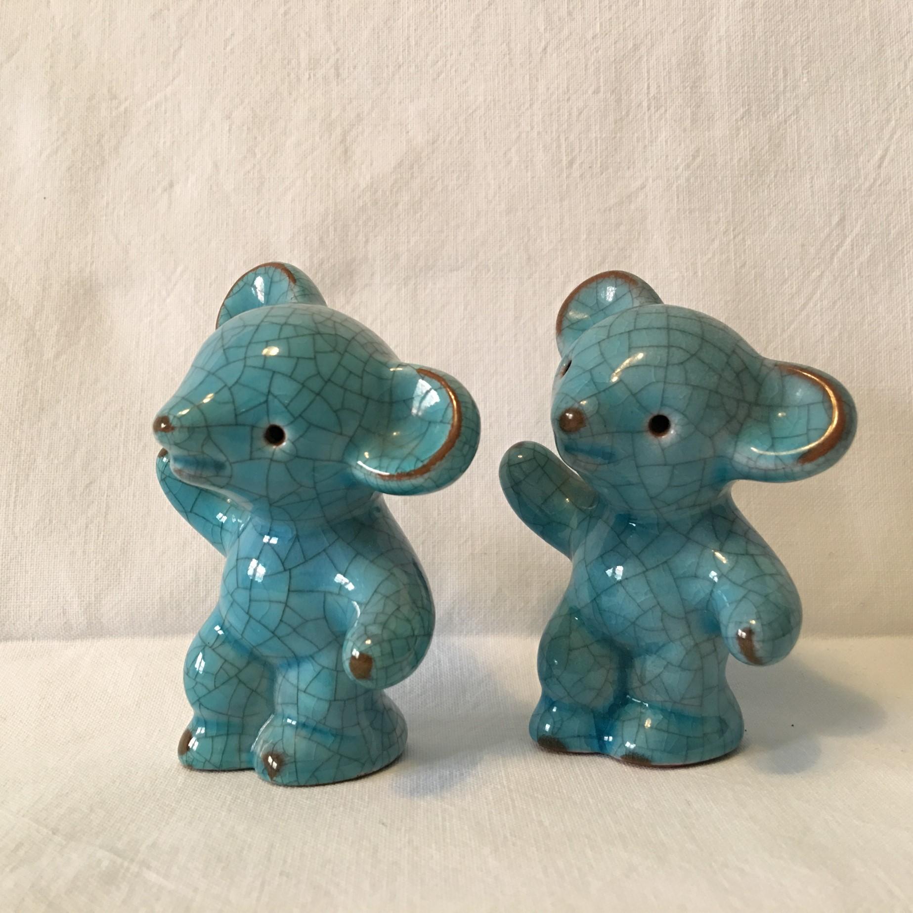 German Two Karlsruhe Majolika Ceramic Bears by Walter Bosse For Sale