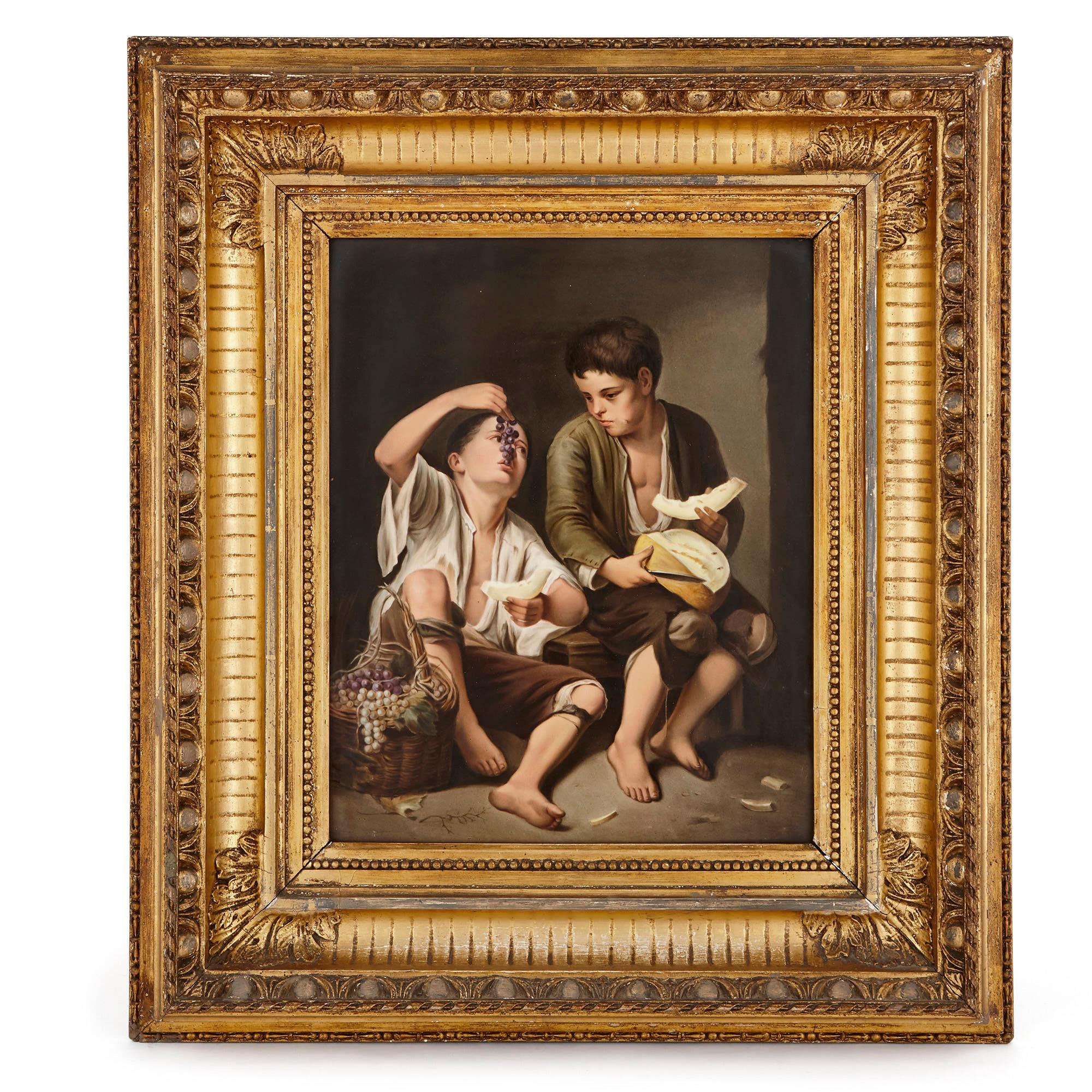 Dos placas de KPM Porcelain en marcos de madera de gilt según Murillo Tallado en venta