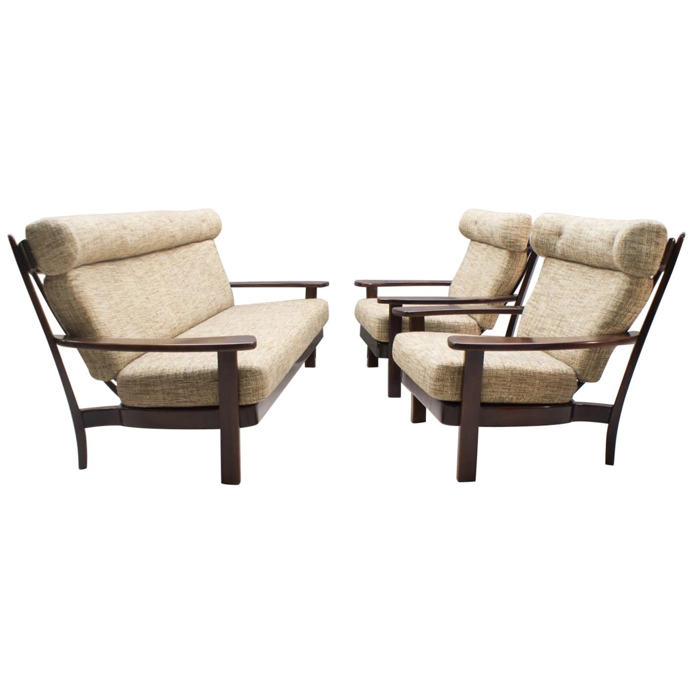 Deux grands fauteuils brésiliens à la manière de Sergio Rodrigues:: années 1960 en vente 4