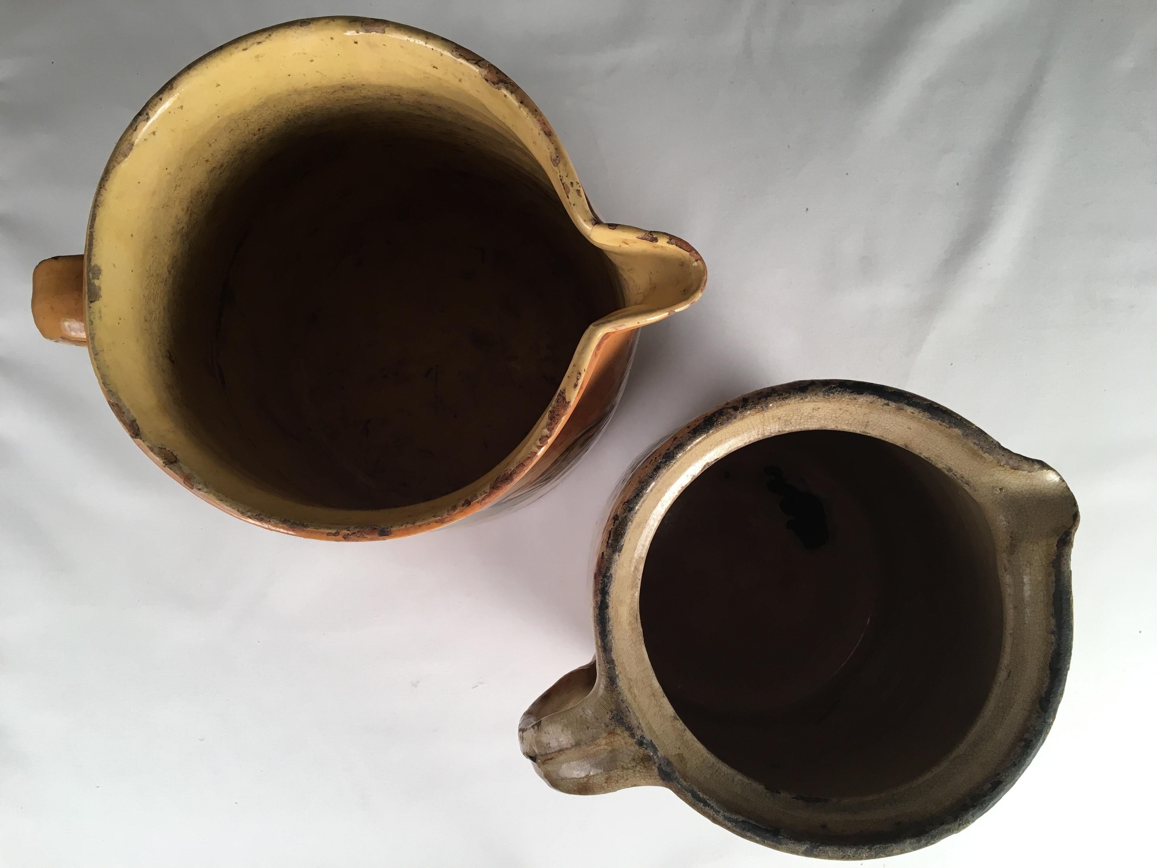 Two Large Jaspe' Pitchers, French, 19th Century In Good Condition In Doylestown, PA