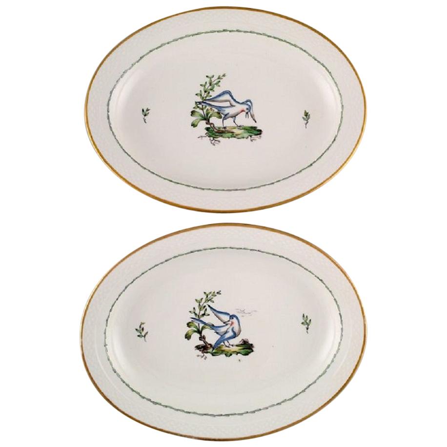 Dos grandes fuentes ovaladas Royal Copenhagen de porcelana pintada a mano