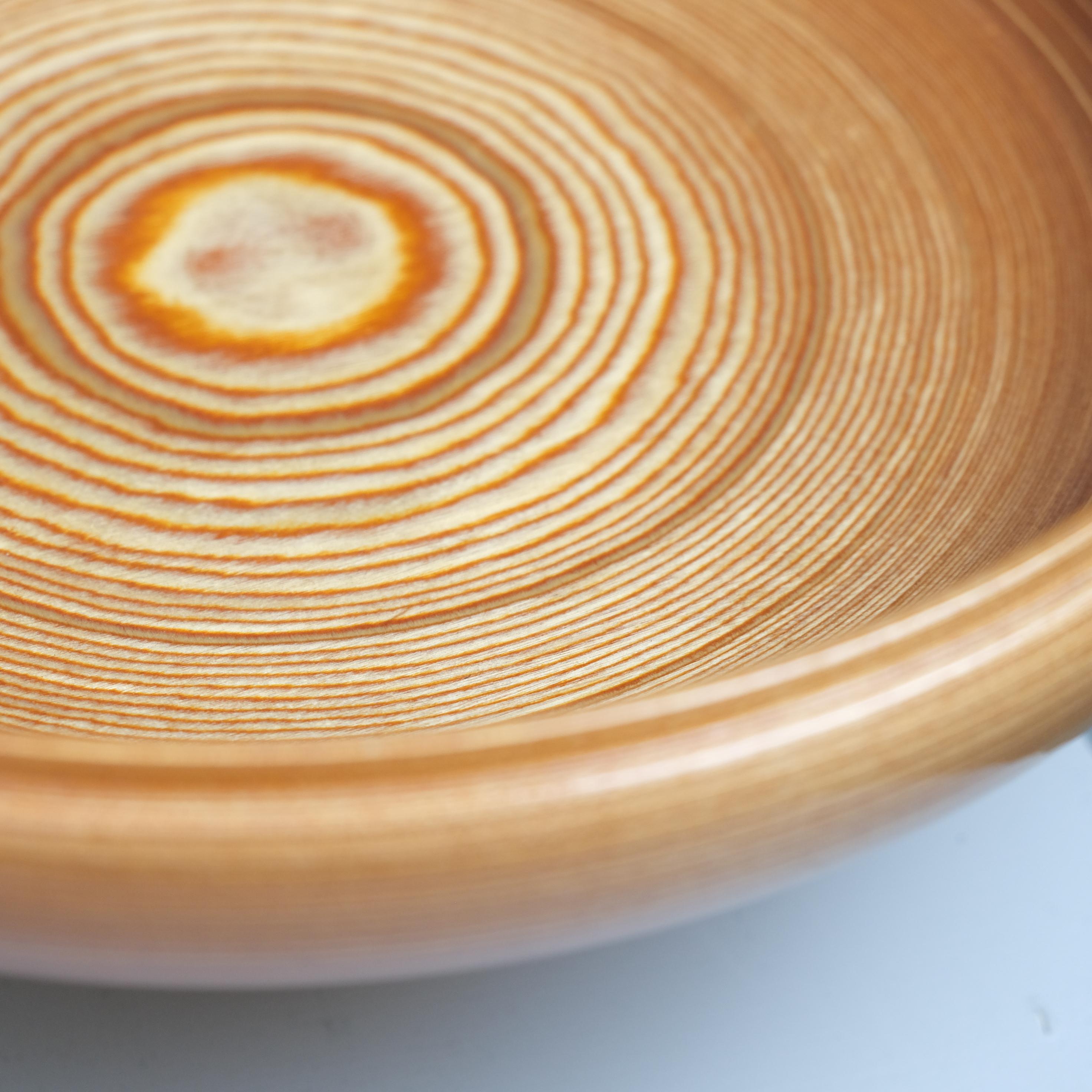 Legno Two large Rhythmic Veneer Bowls by Wilh. Schauman Oy, Finland 1980s in vendita