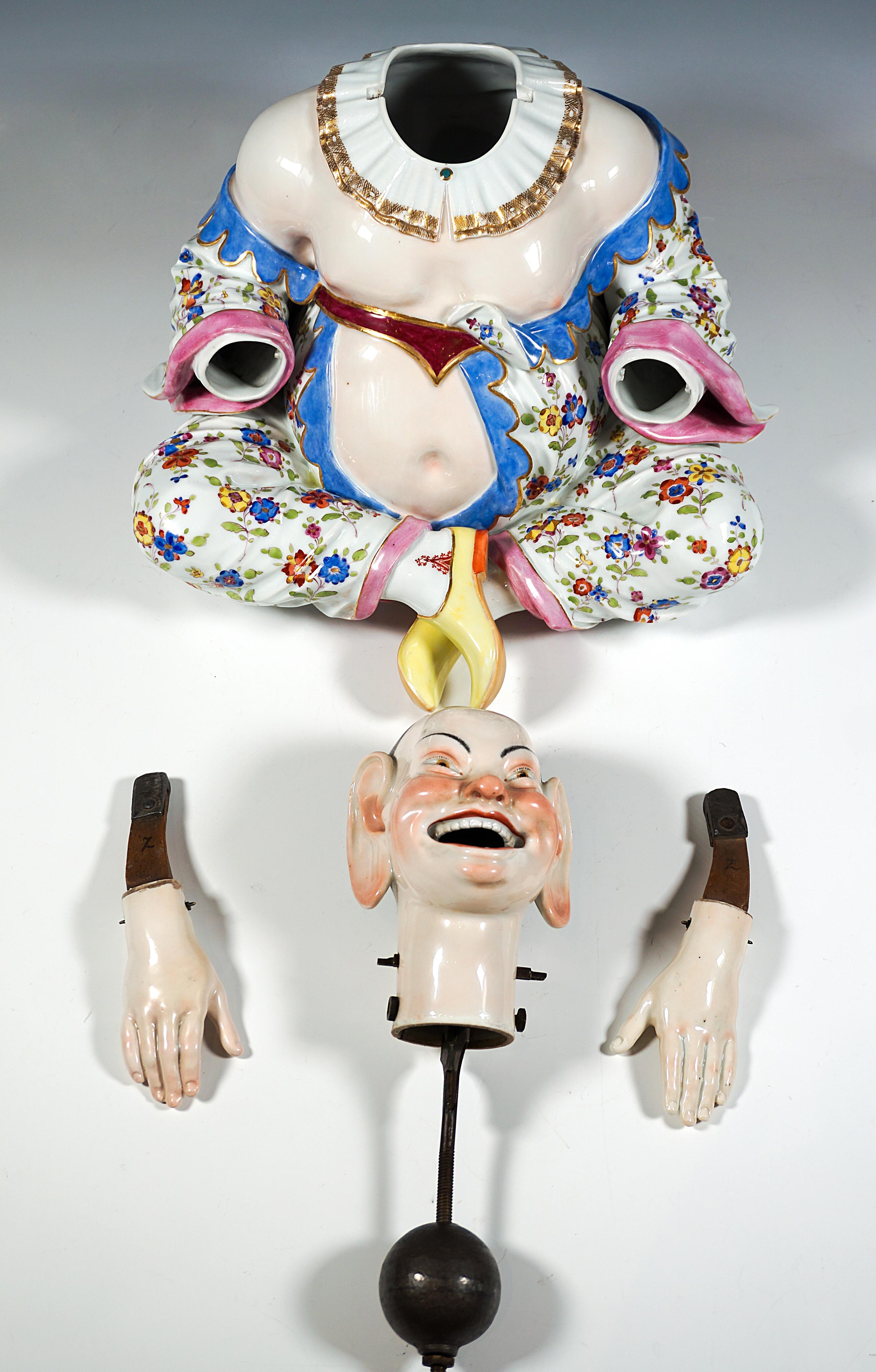 Two Large Seated Meissen Porcelain Wiggling Pagodas, By J.J. Kaendler, Ca 1840 For Sale 7