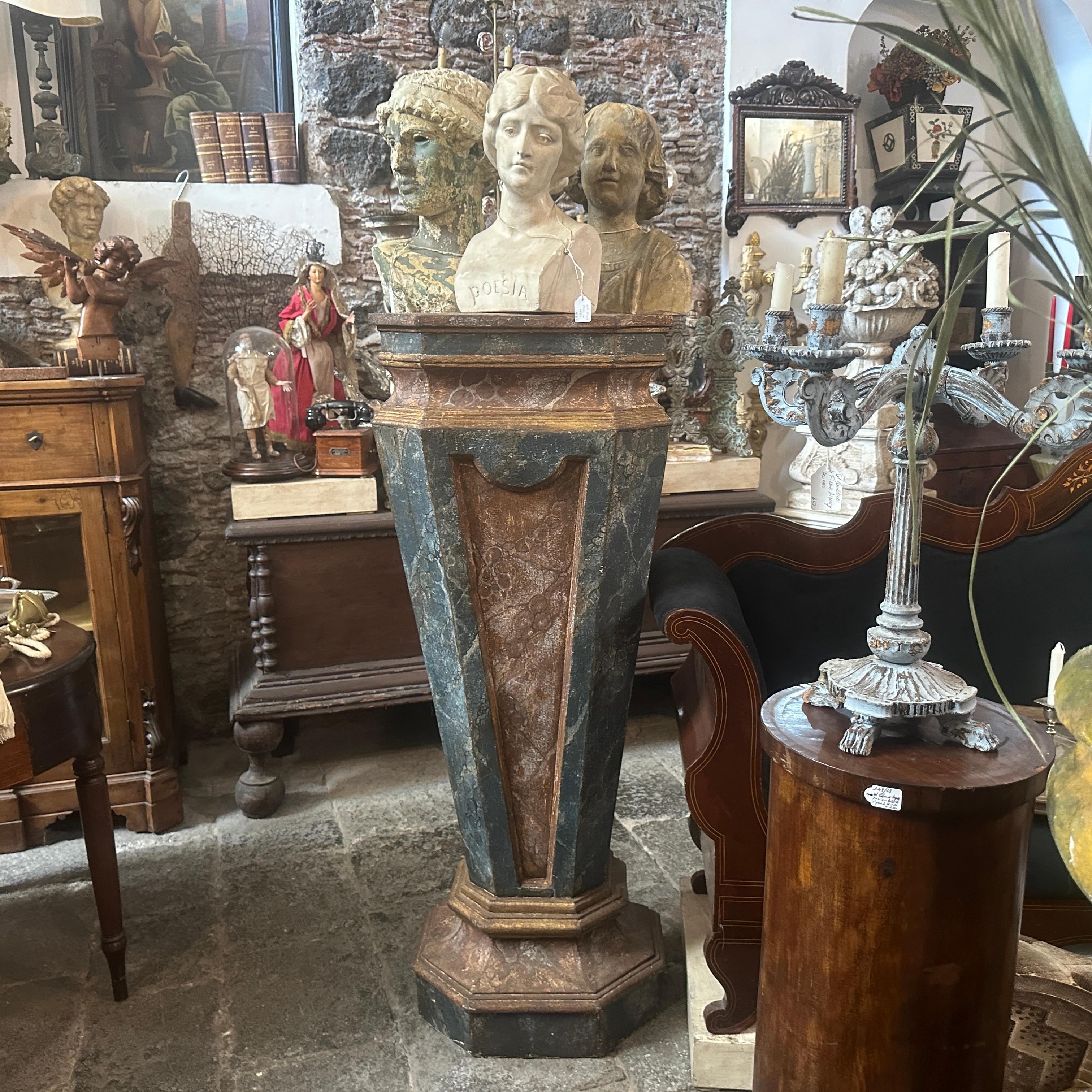 Two Late 19th Century Louis XVI Style Lacquered Wood Columns For Sale 6