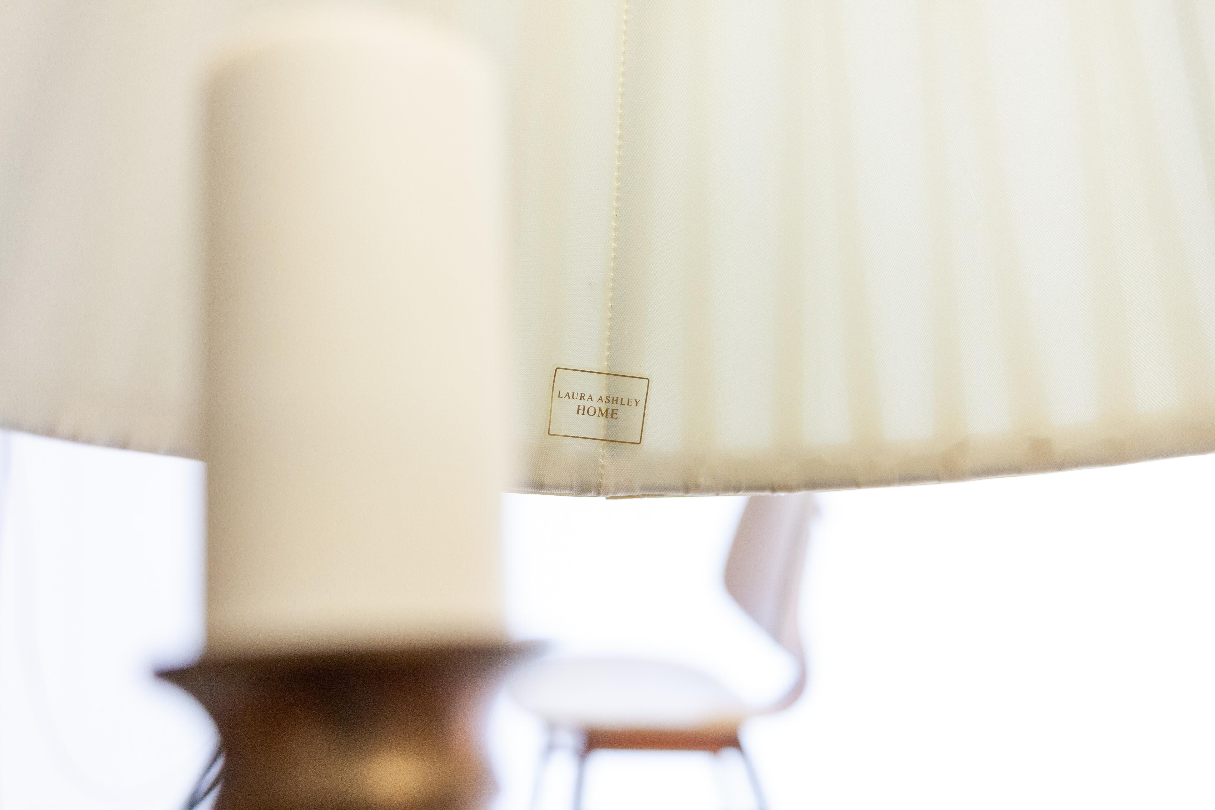 Two Laura Ashley Table Lamps Solid Brass In Good Condition In Den Haag, NL