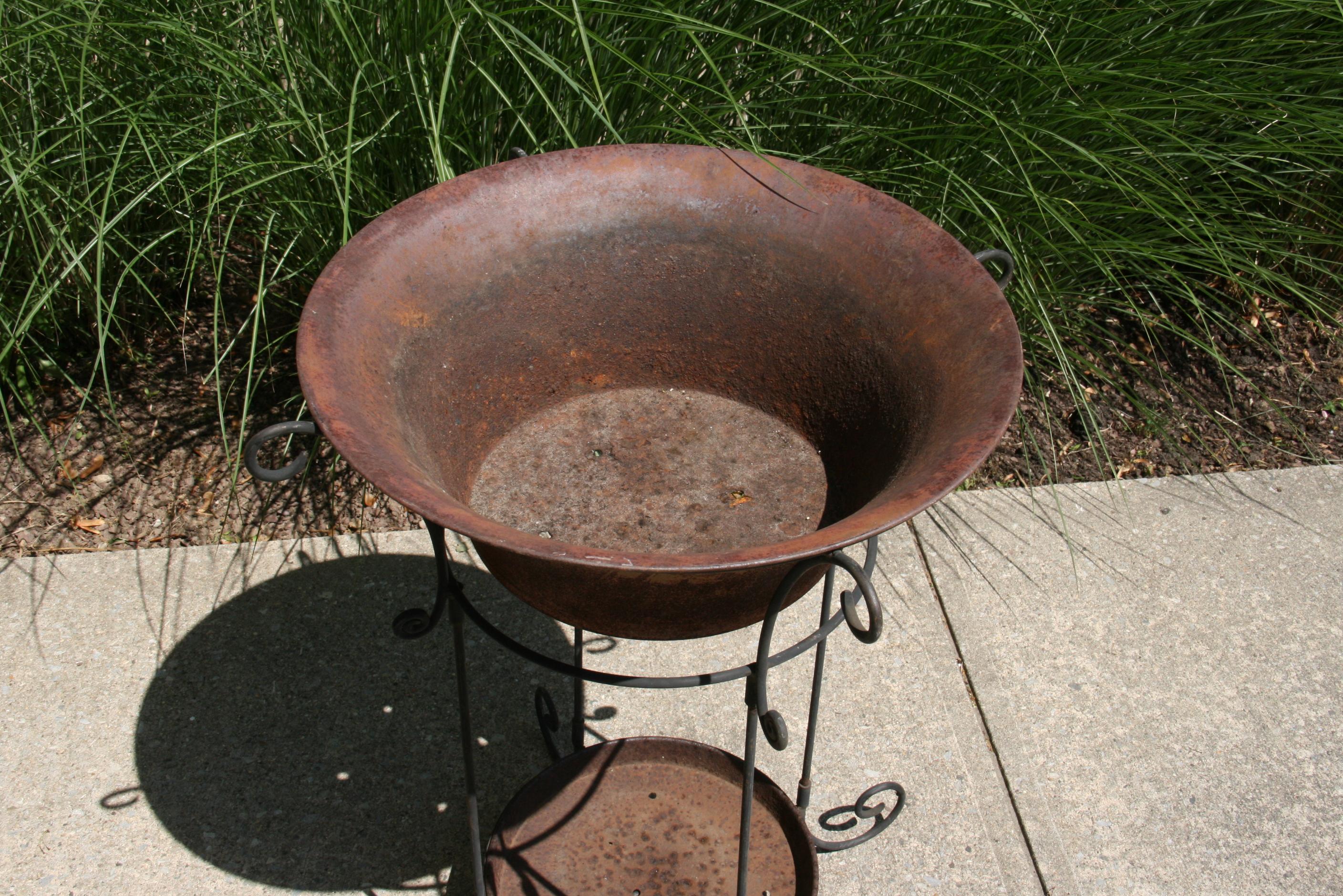 smith and hawken planter