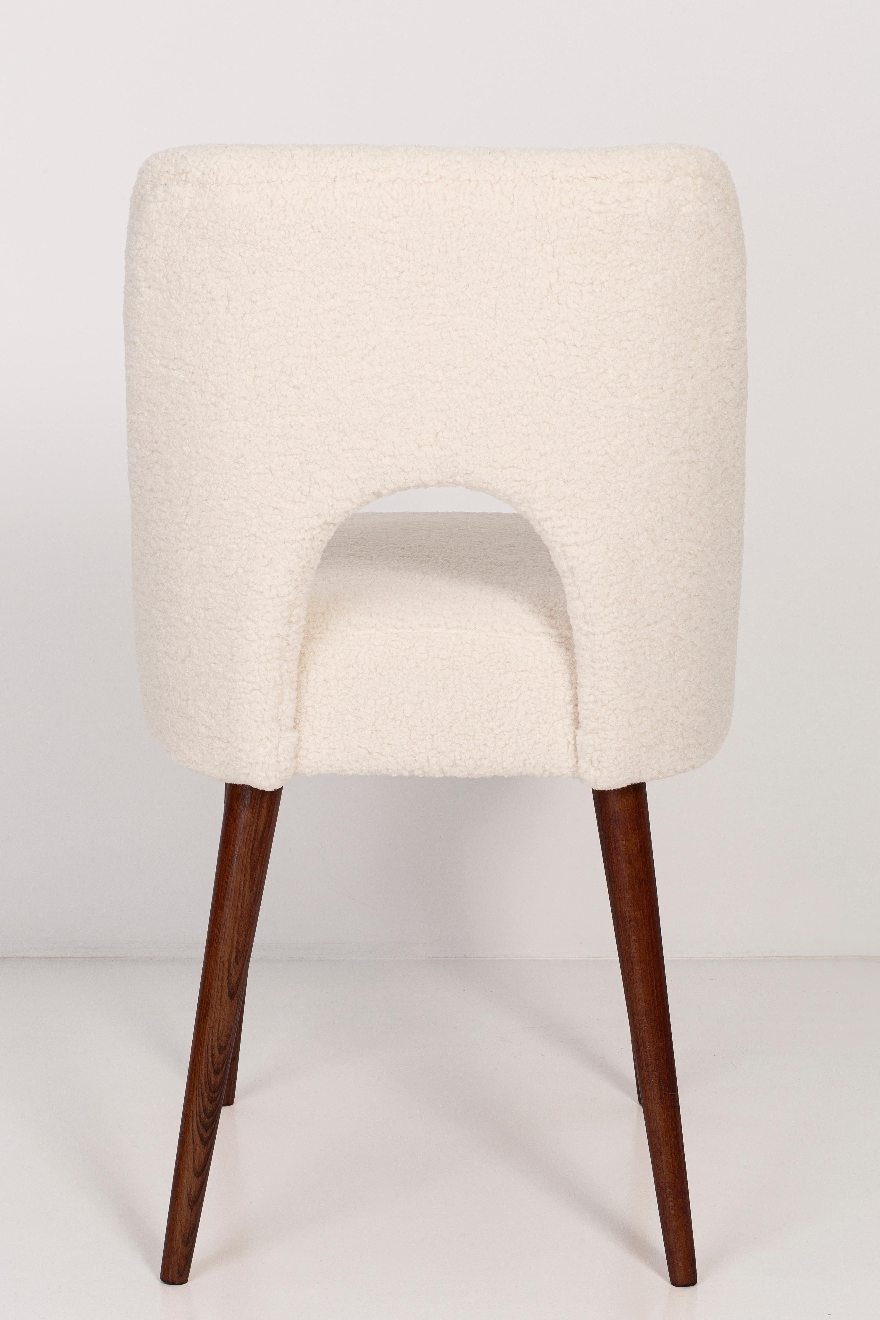 Textile Two Light Crème Boucle 'Shell' Chairs, 1960s For Sale