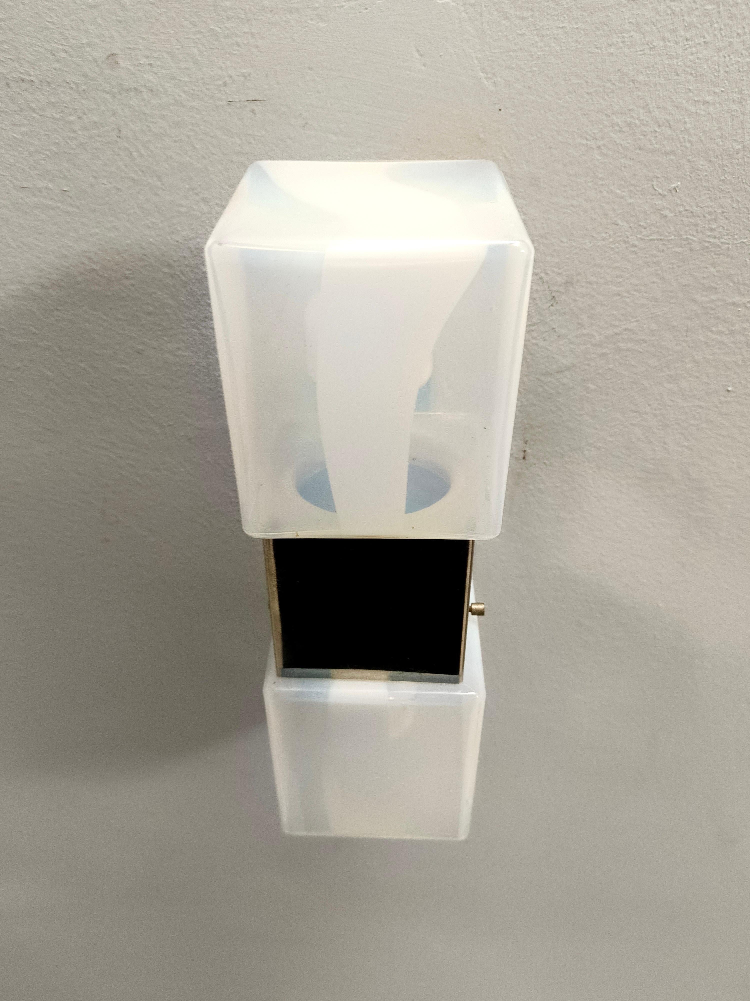 Two-Light Murano Glass and Chrome-plated Metal Sconce by Carlo Nason for Mazzega For Sale 1