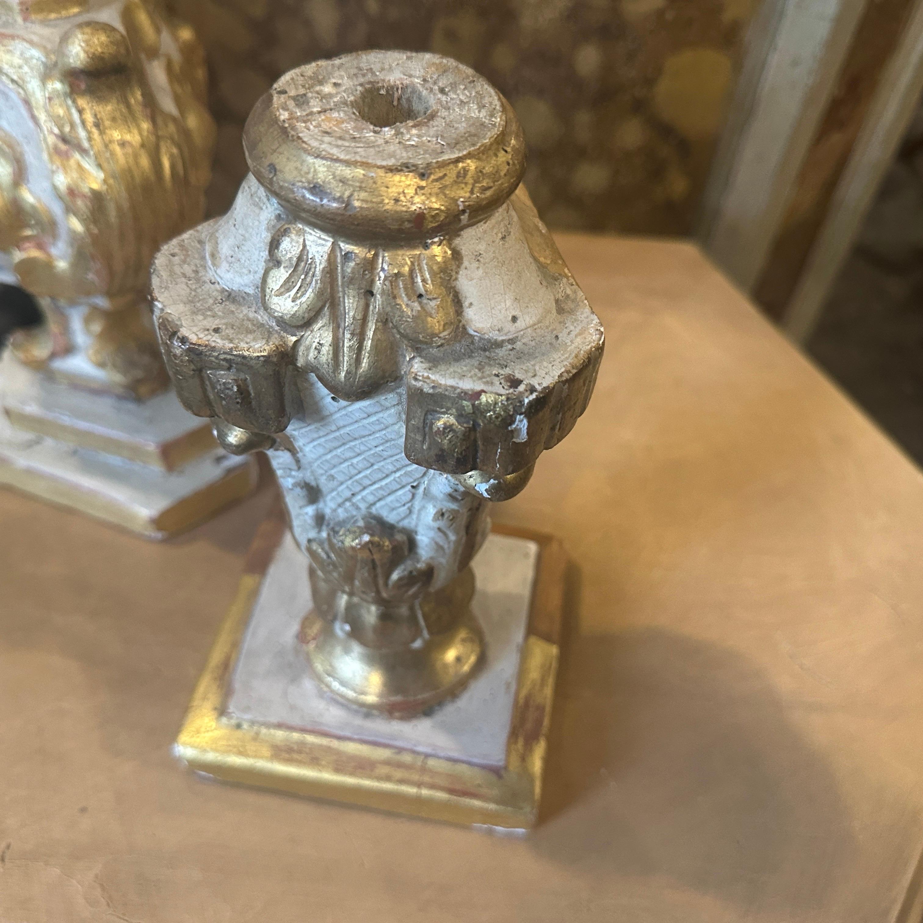 Zwei sizilianische Palmenständer aus weiß lackiertem und vergoldetem Holz im Stil Ludwig XV. im Angebot 6