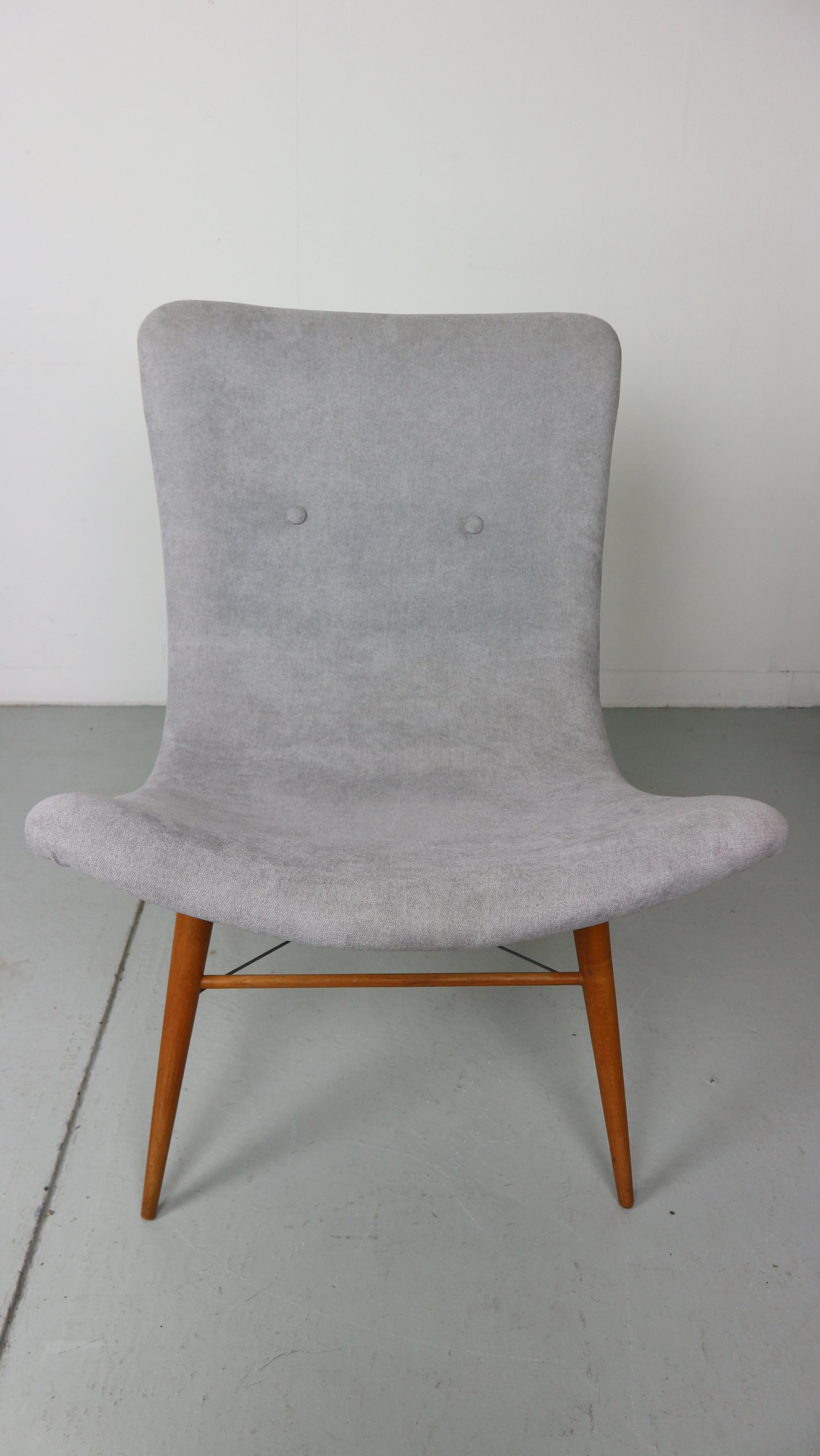 Two Lounge Chairs by Miroslav Navratil, Newly upholstered, 1959s For Sale 9