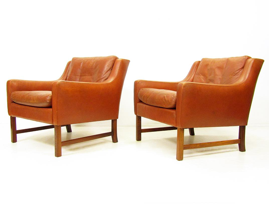 Scandinavian Modern Two Lounge Club Chairs in Cognac Leather by Fredrik Kayser