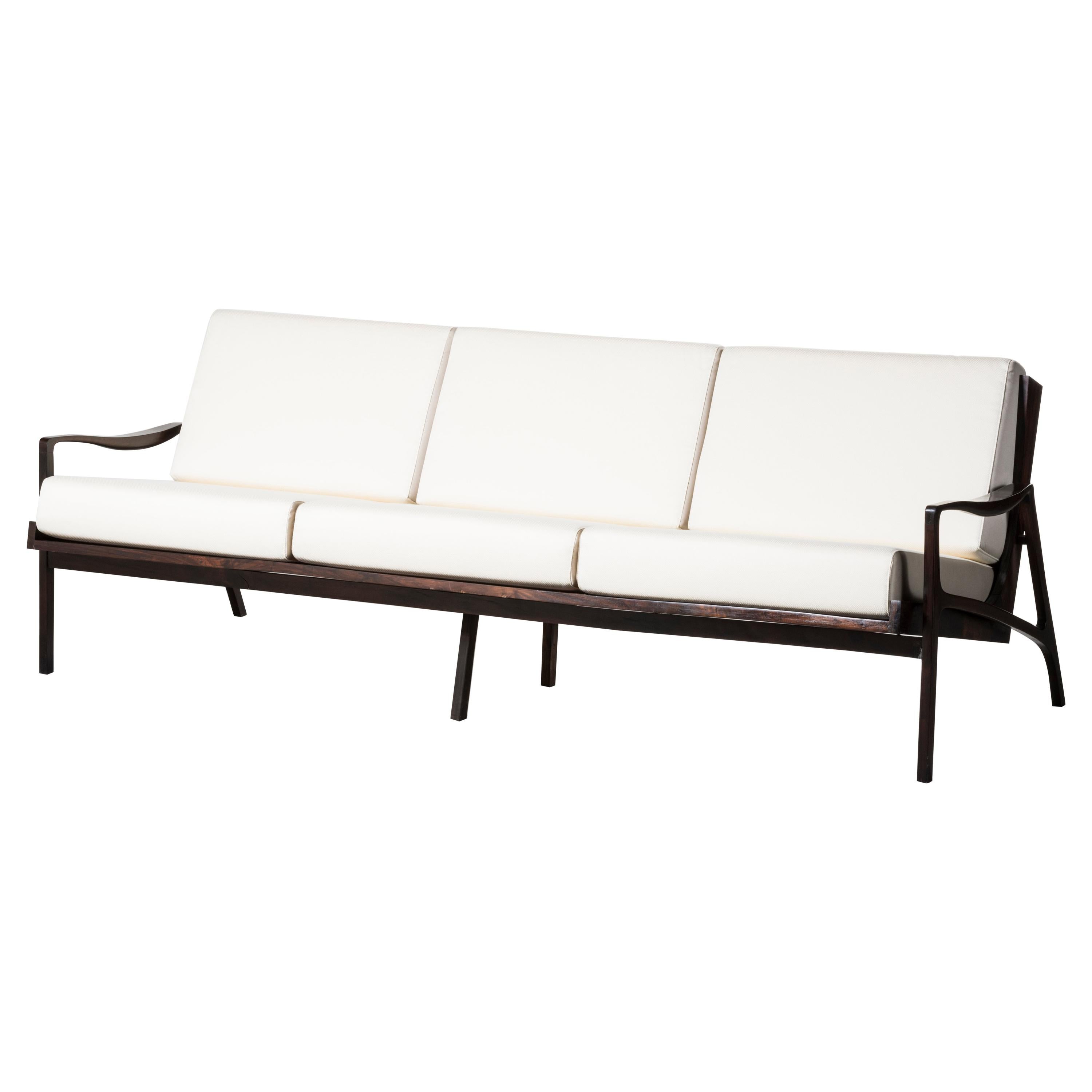 Lounge-Sofa, hergestellt von Lyceu de Artes e Officios im Angebot