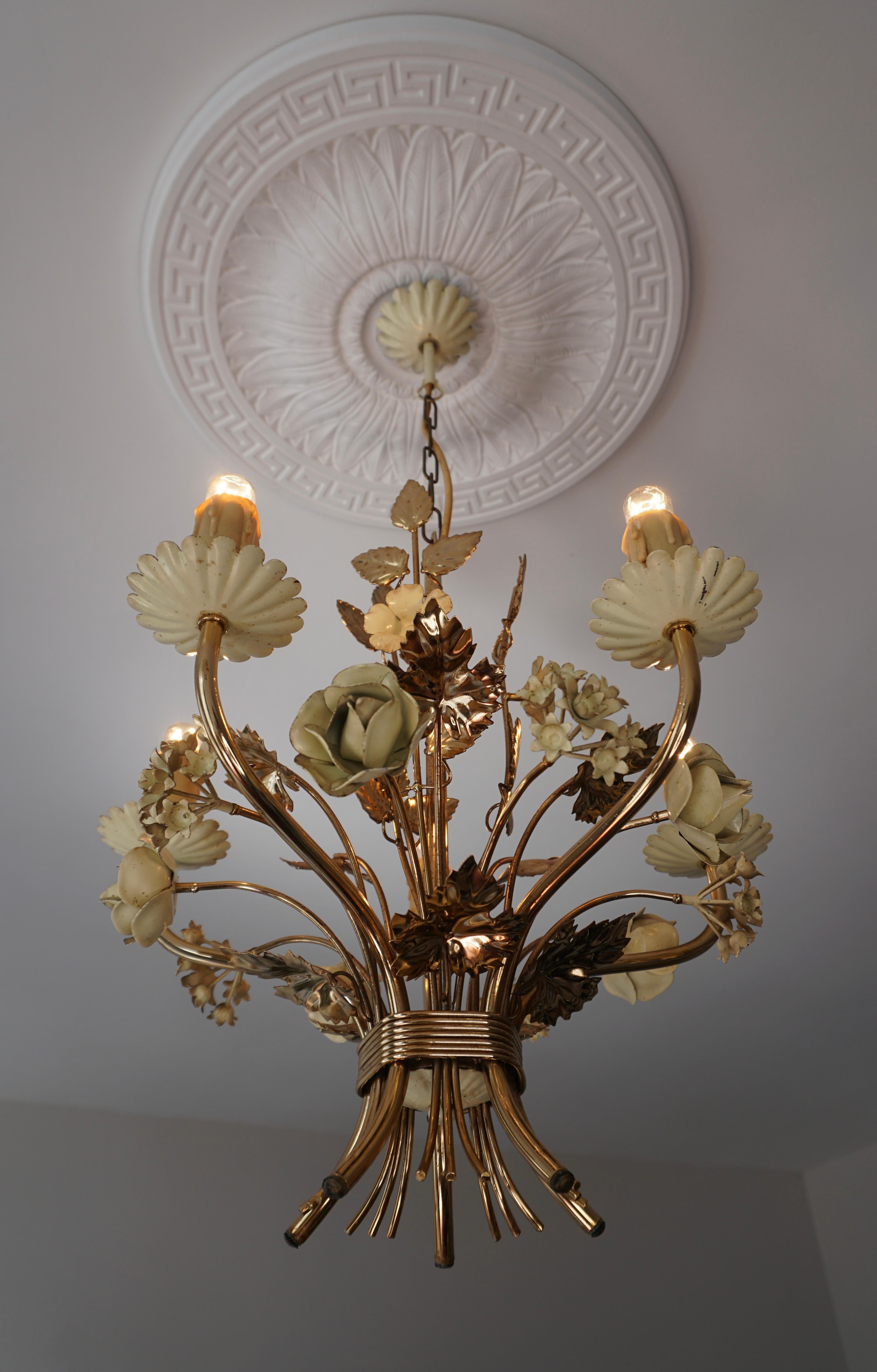 20th Century Two Lovely Gilt Brass Flower Leaves Chandelier, Italy, circa 1950s For Sale