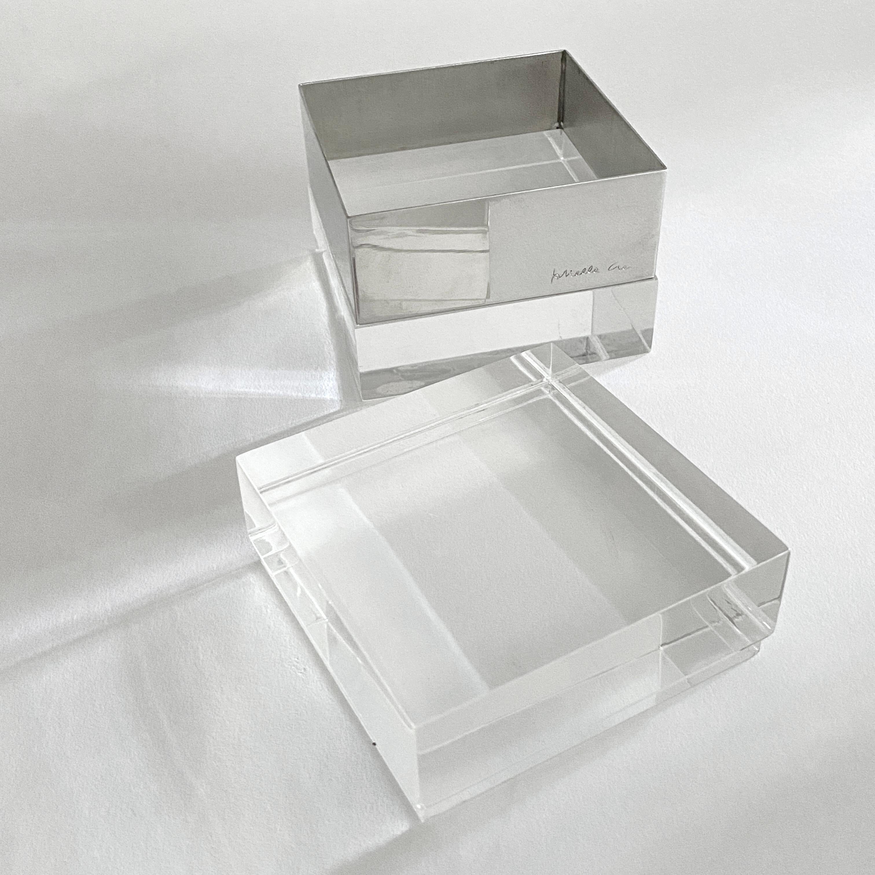 Mid-Century Modern Two Lucite And Silver Plate Boxes Designed By Gabriella Crespi For Sale