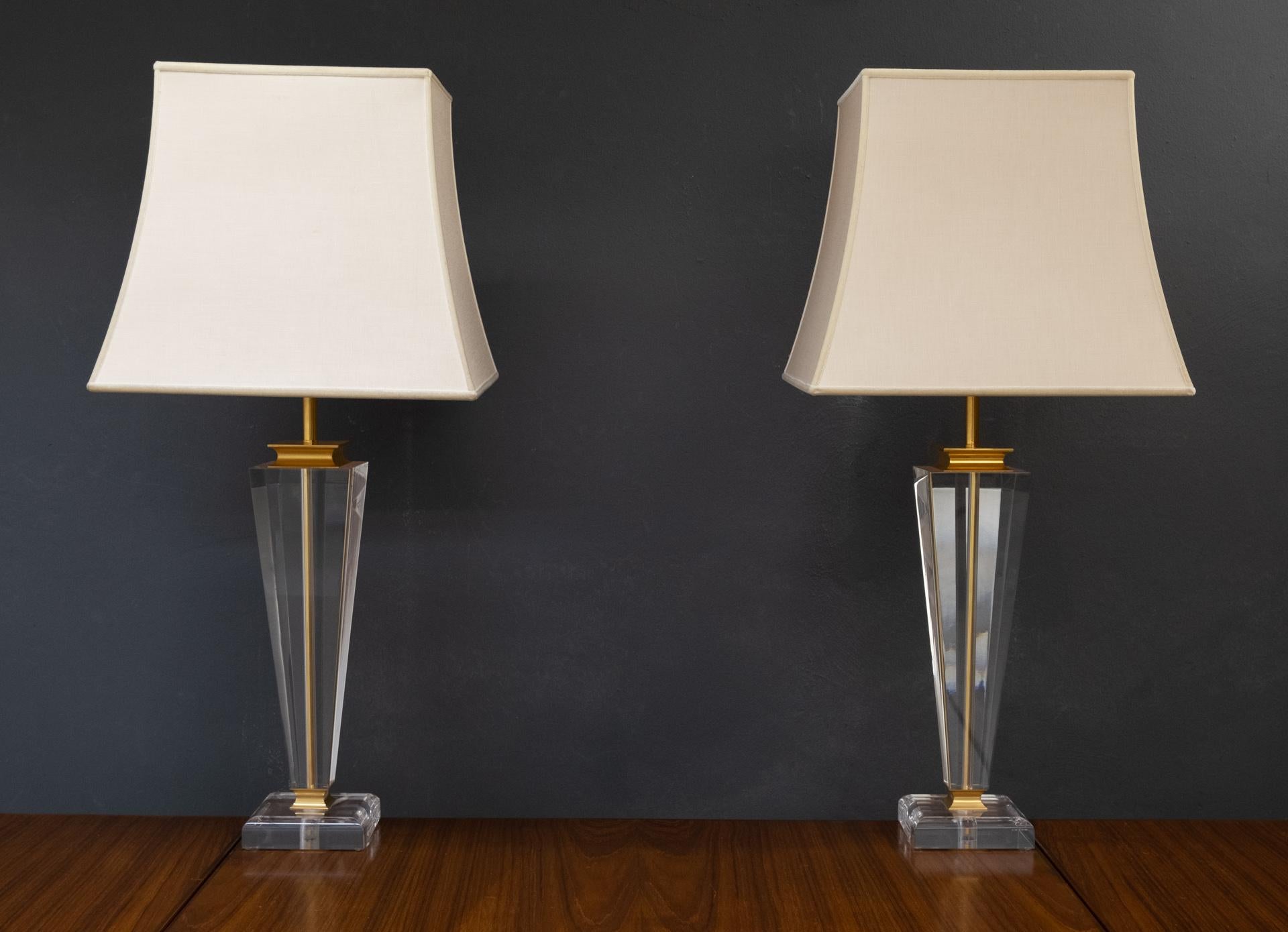 Two Lucite Table Lamps Regency Style 1970s  5