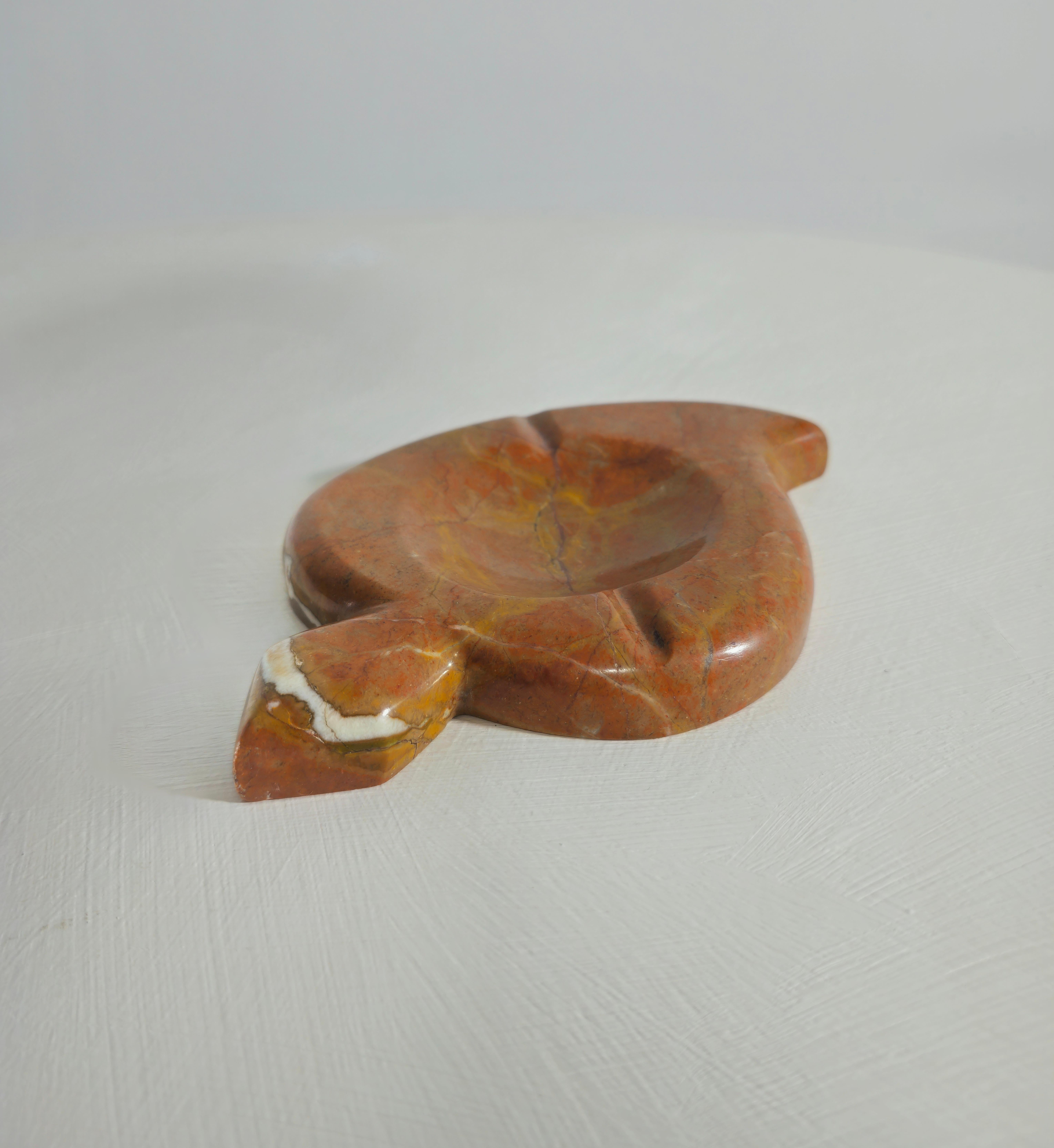 Two marble ashtrays Italy 70s Mid-Century Modern In Good Condition For Sale In Palermo, IT