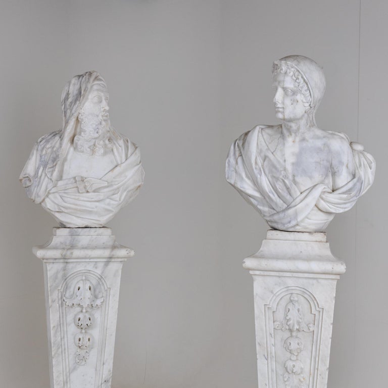 Two Marble Busts, 18th Century For Sale at 1stDibs