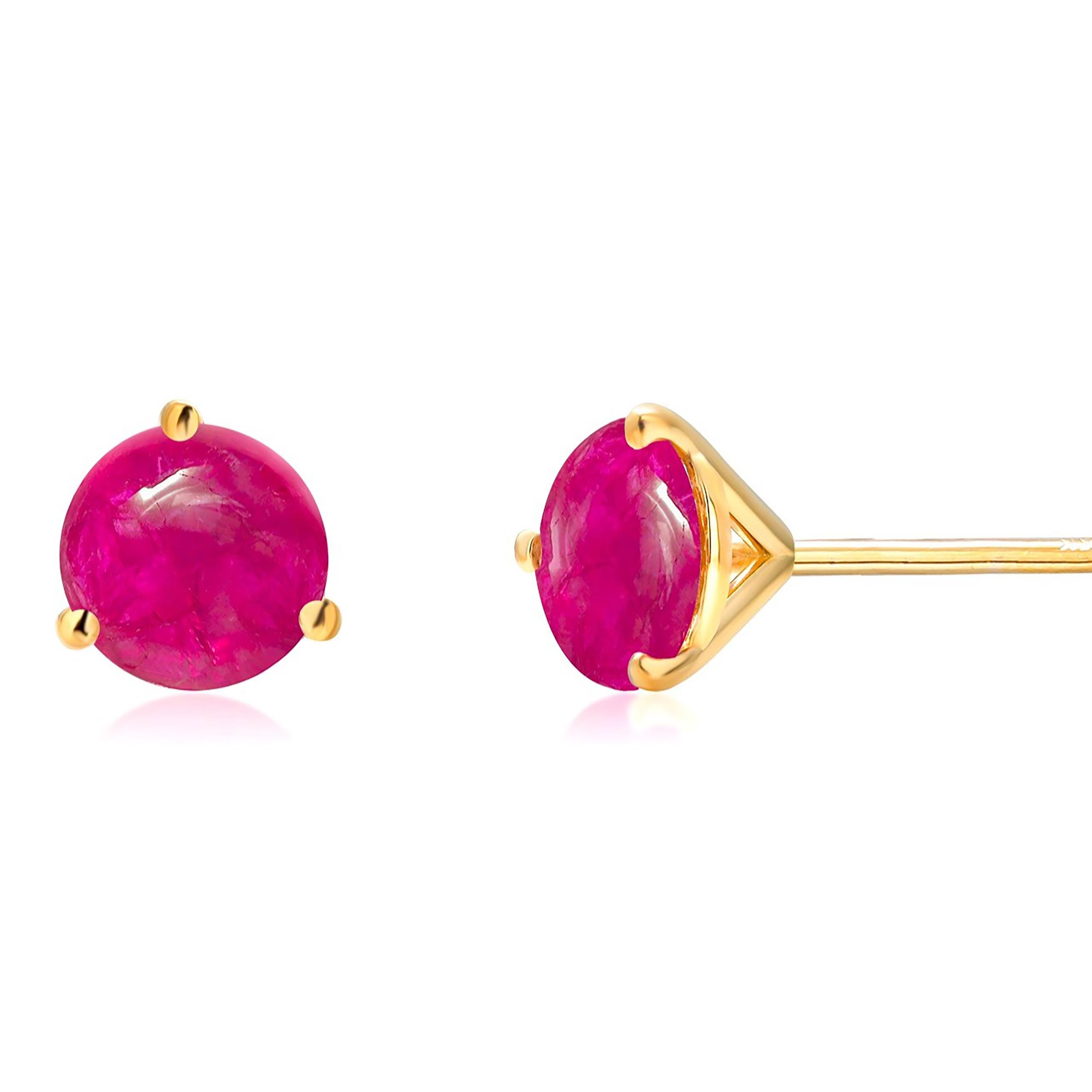 Two Matched Cabochon Rubies Weighing 1.50 Carat 0.23 Inch Yellow Gold Earrings In New Condition In New York, NY