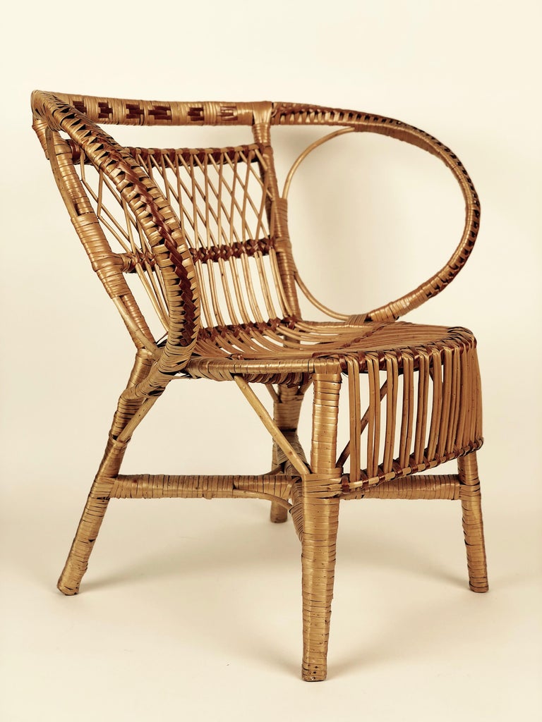 Two Matching Wicker Chairs and Coffee Table from 1960 For Sale at 1stdibs