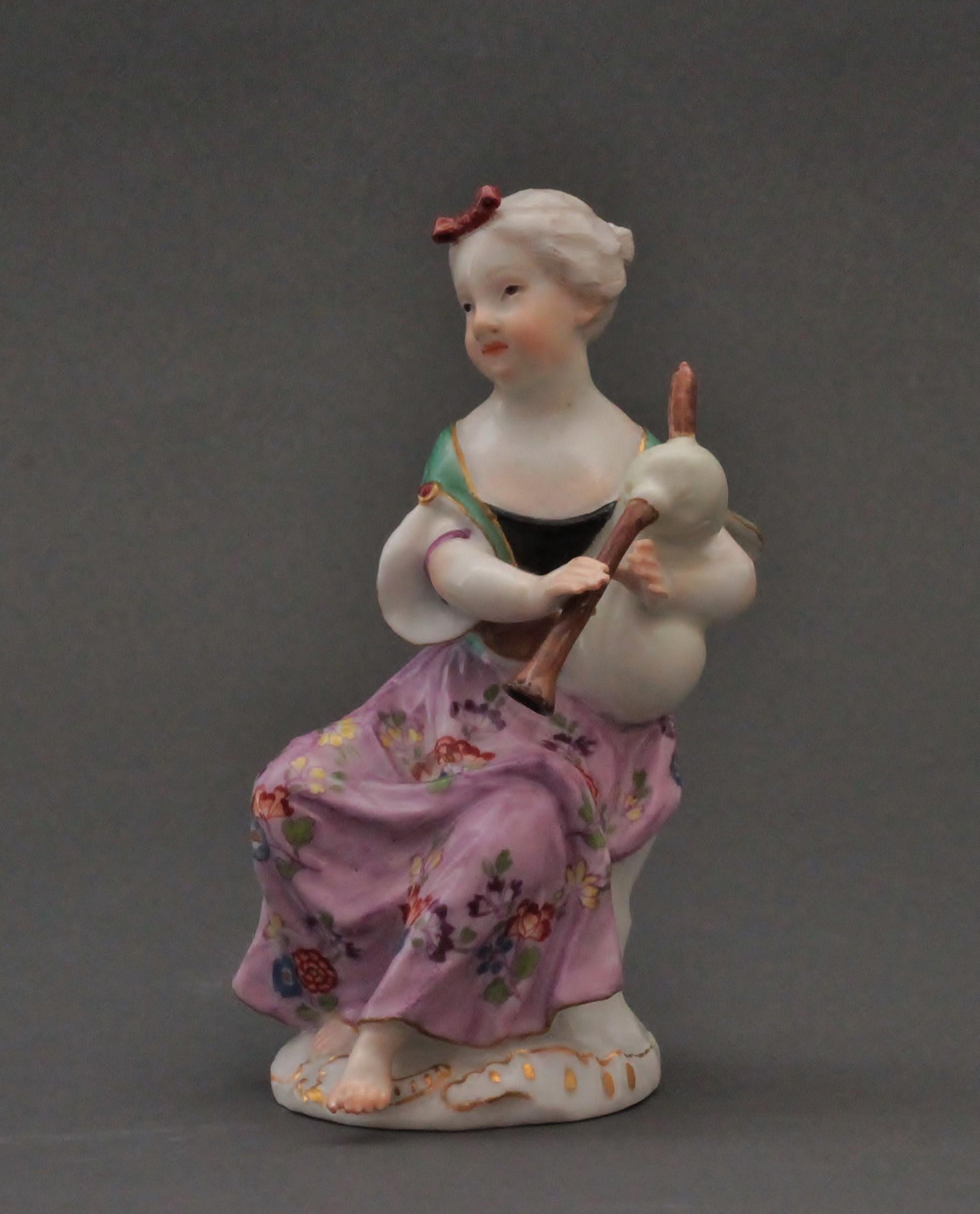 German Two Meissen Figures of Young Ladies Playing Instruments, circa 1755-1760 For Sale