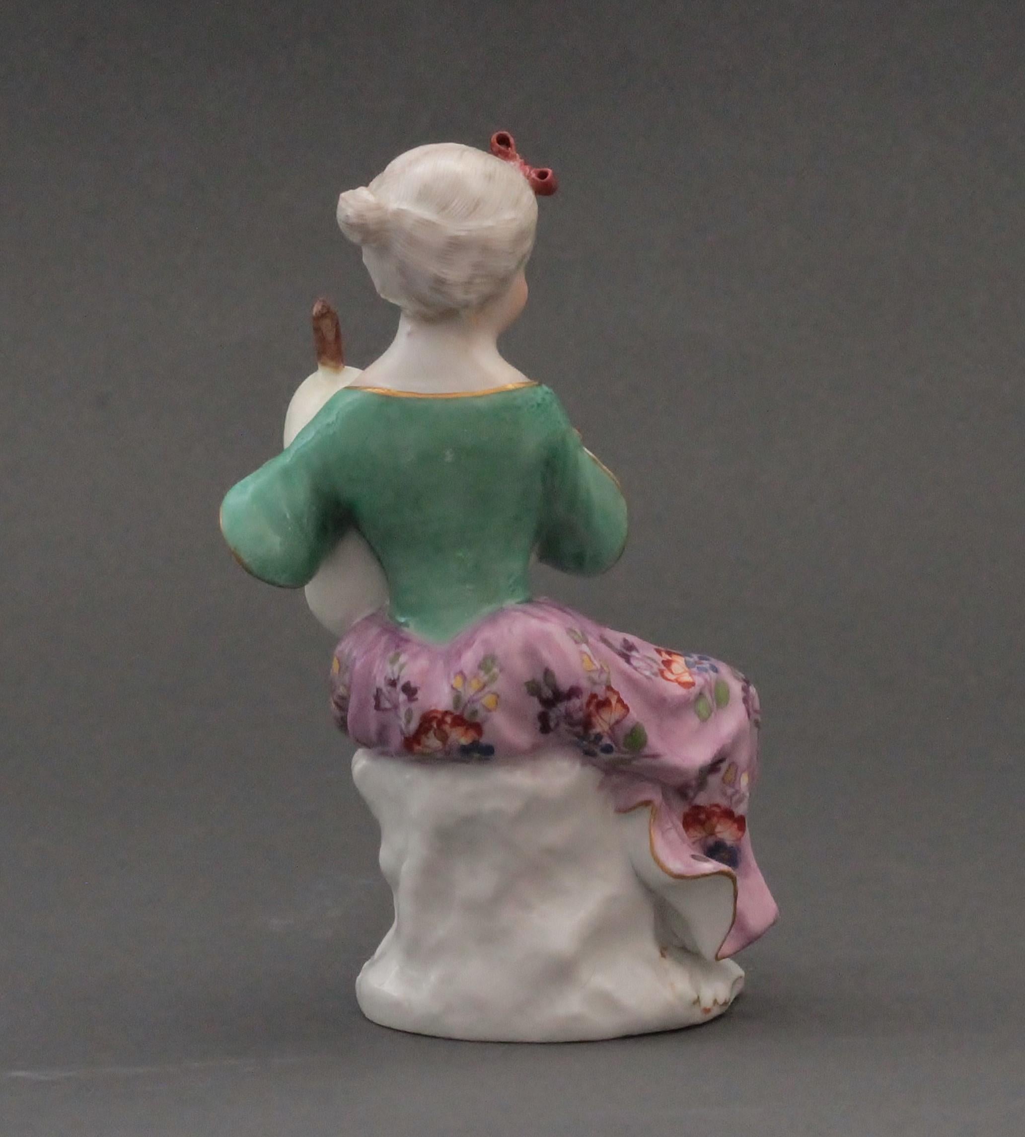 18th Century Two Meissen Figures of Young Ladies Playing Instruments, circa 1755-1760 For Sale