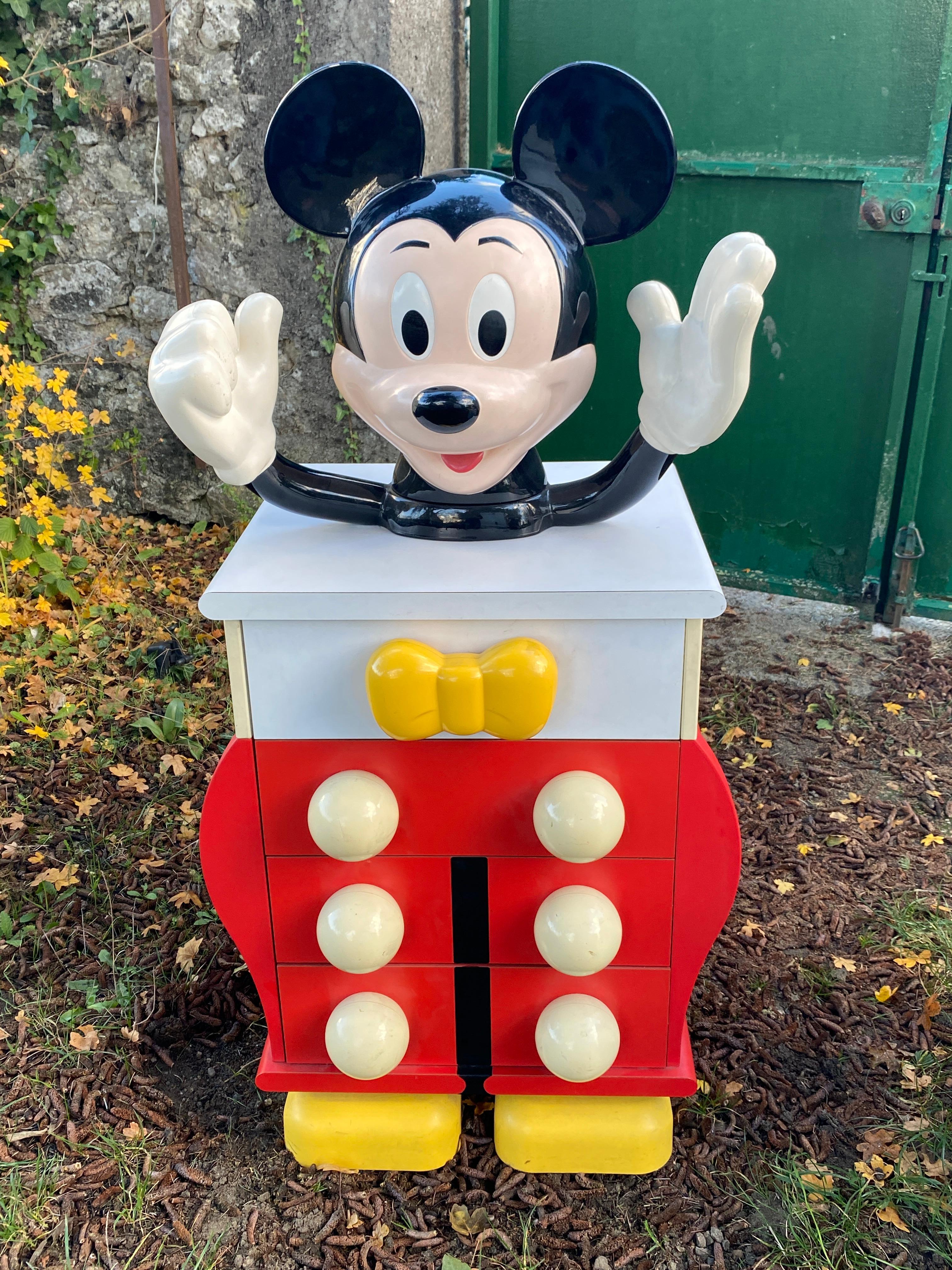 Deux  Commode Mickey Mouse de Pierre Colleu pour Disney par Starform en vente 6