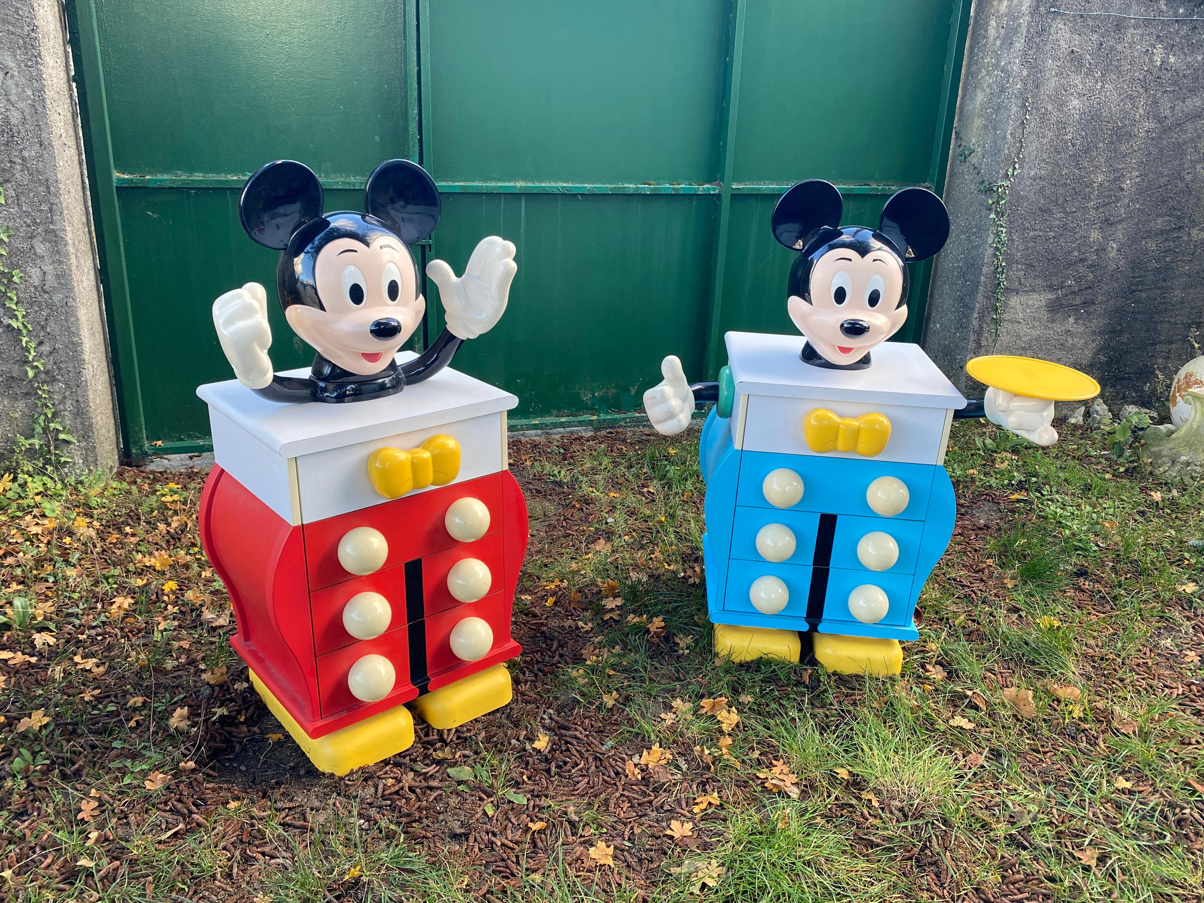 Zwei  Mickey Mouse-Kommode von Pierre Colleu für Disney von Starform im Angebot 8