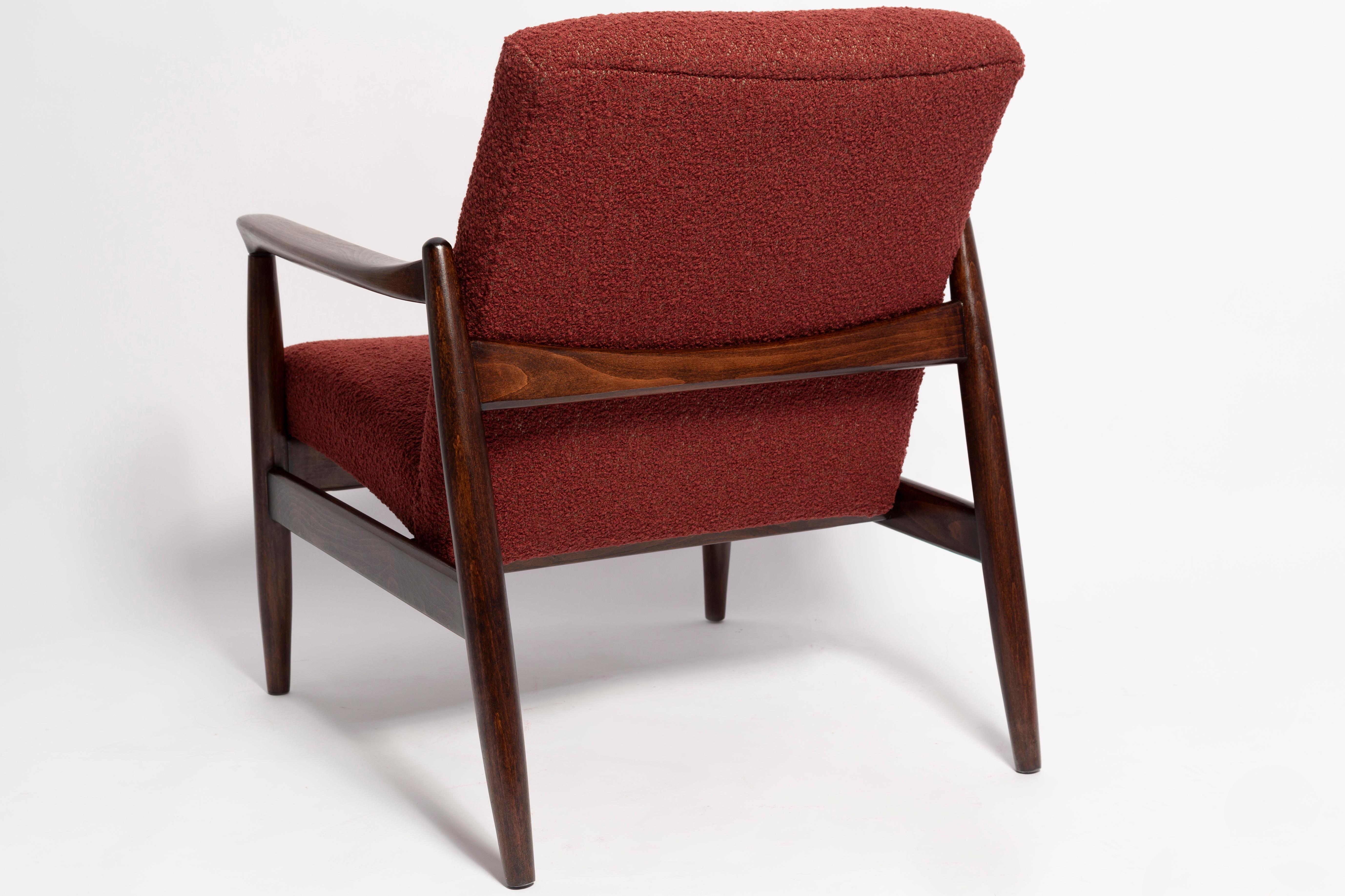 Two Mid Century Burgundy Boucle GFM-64 Armchairs, Edmund Homa, Europe, 1960s For Sale 1