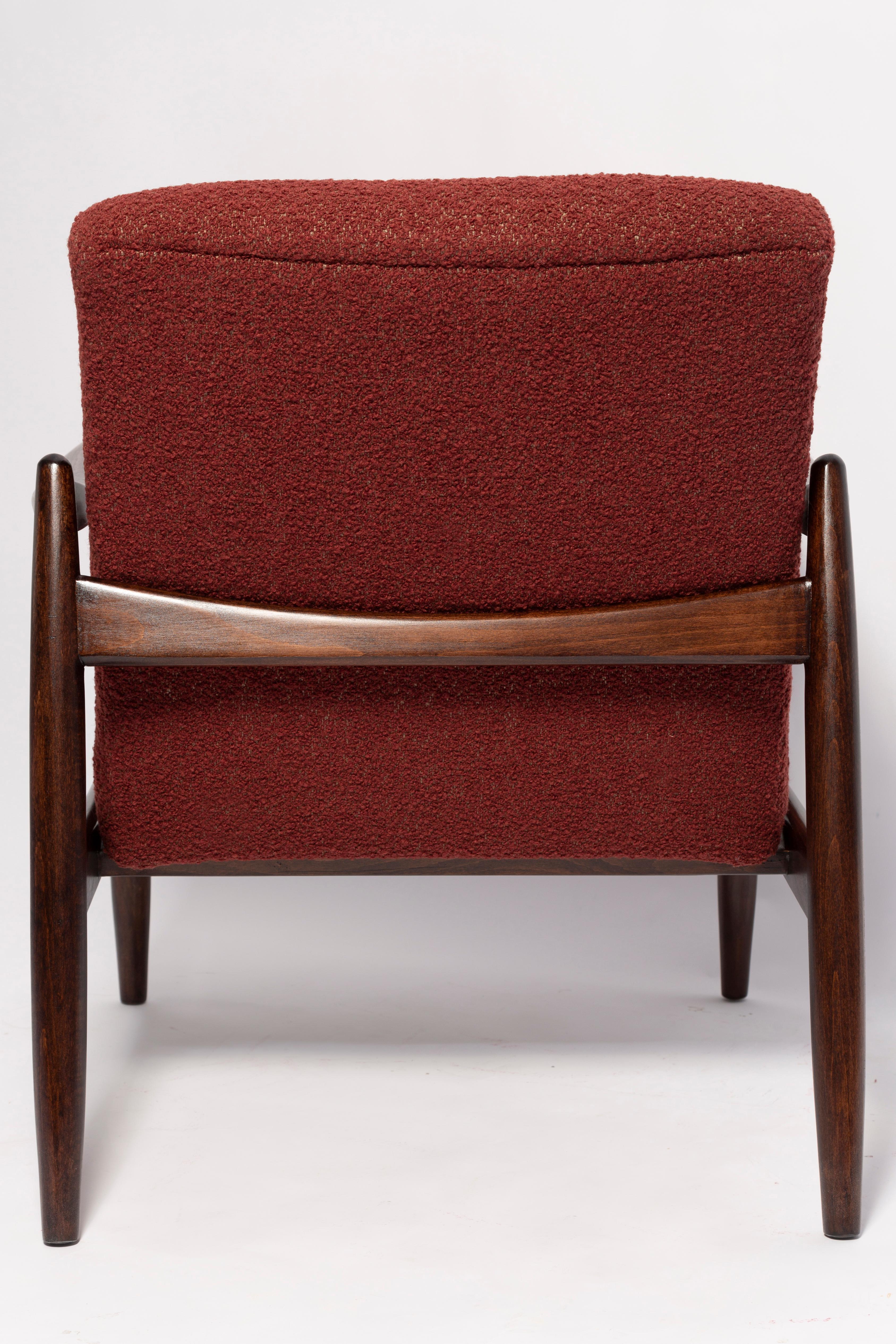 Two Mid Century Burgundy Boucle GFM-64 Armchairs, Edmund Homa, Europe, 1960s For Sale 4