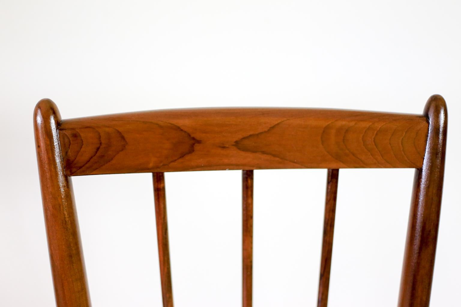 Two Mid Century 'Karin' Dining Chairs by E.E. Meyer for Binnehuis, South Africa For Sale 2