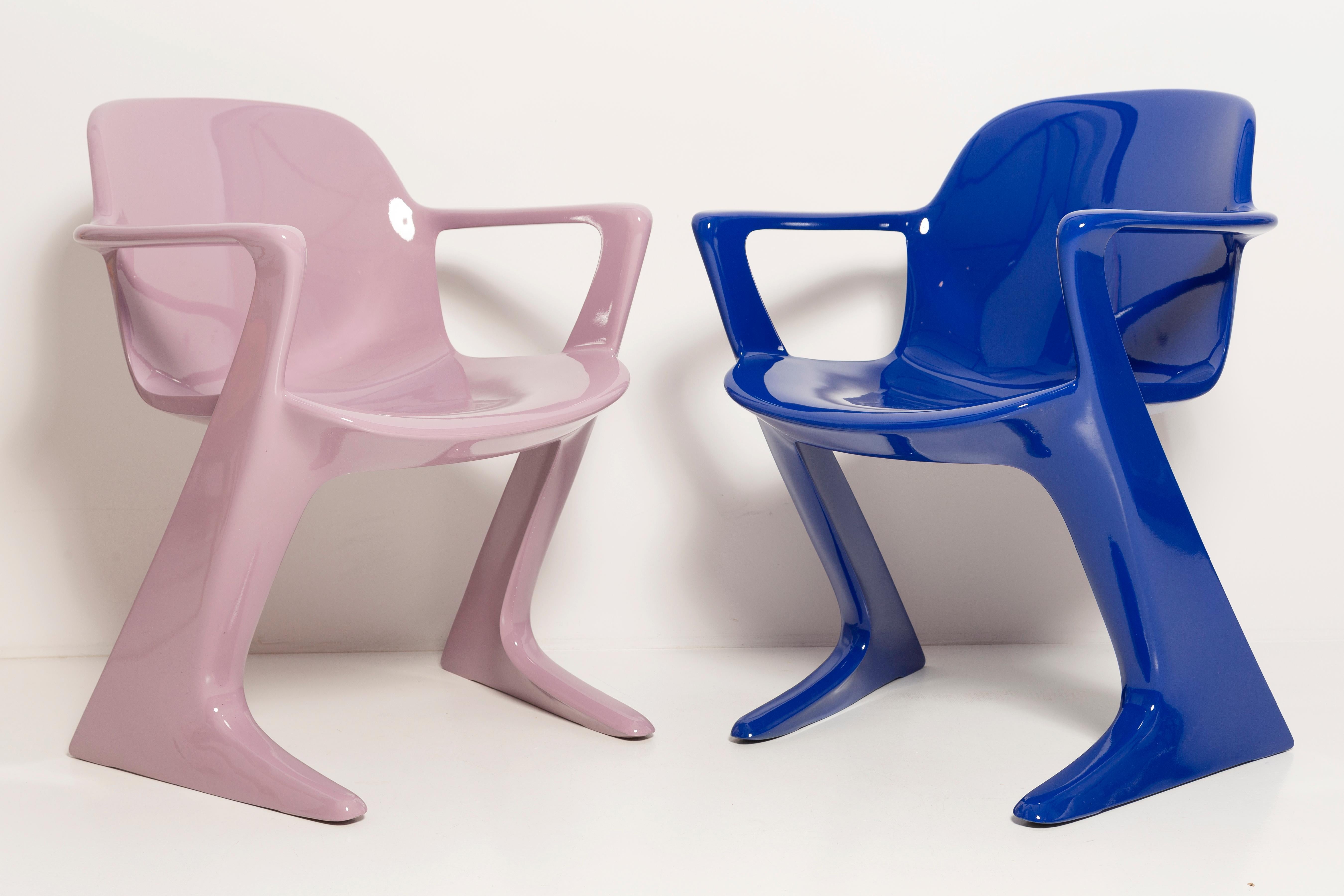 Mid-Century Modern Two Mid-Century Lavender and Blue Kangaroo Chairs Ernst Moeckl, Germany, 1968 For Sale