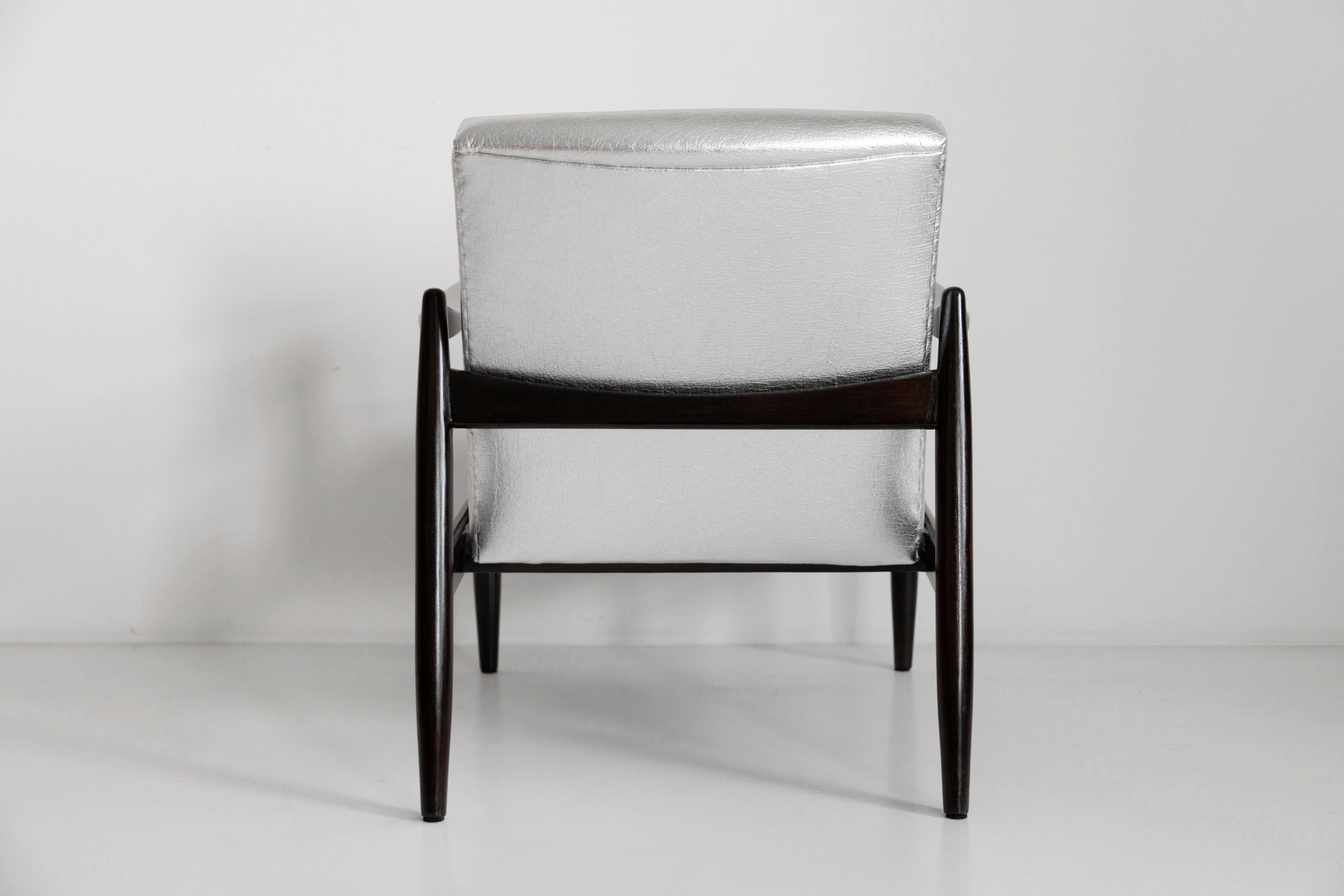 Two Mid Century Metalic Pineapple Leather GFM 64 Armchairs, Homa, Europe, 1960s For Sale 3