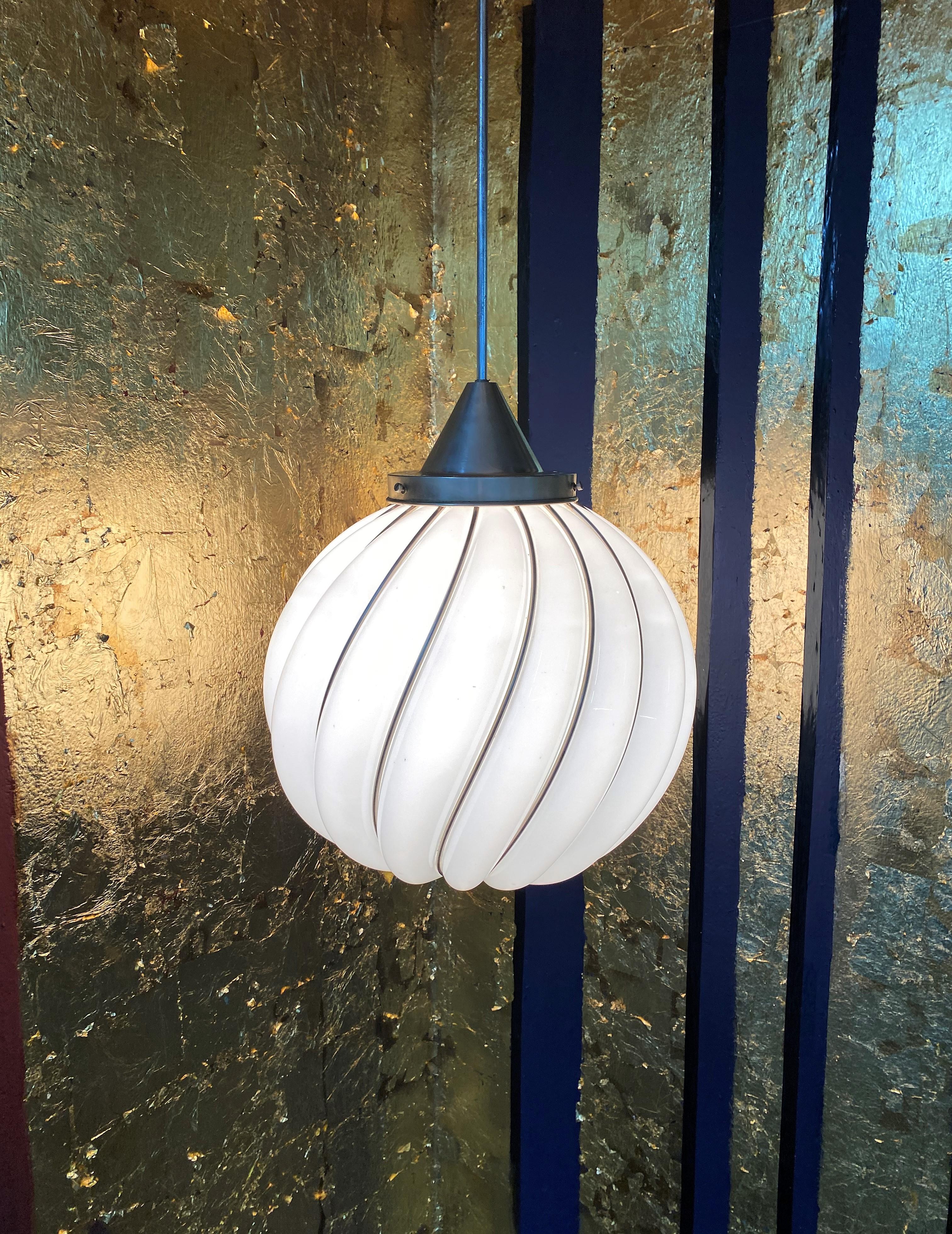 3 Mid-Century Modern Chandeliers by Venini Art, Murano Glass, Italy, ca. 1960 For Sale 4