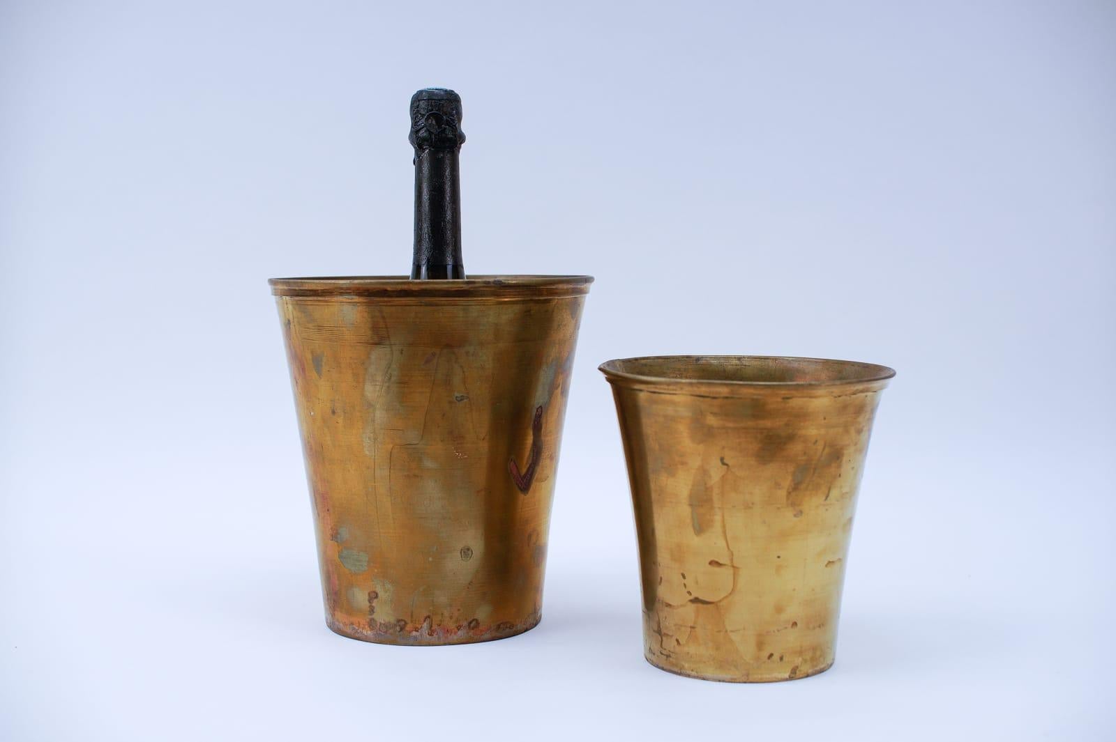 Hand-Crafted Two Mid-Century Modern Handmade Massive Brass Champagne Buckets, 1950s Austria For Sale