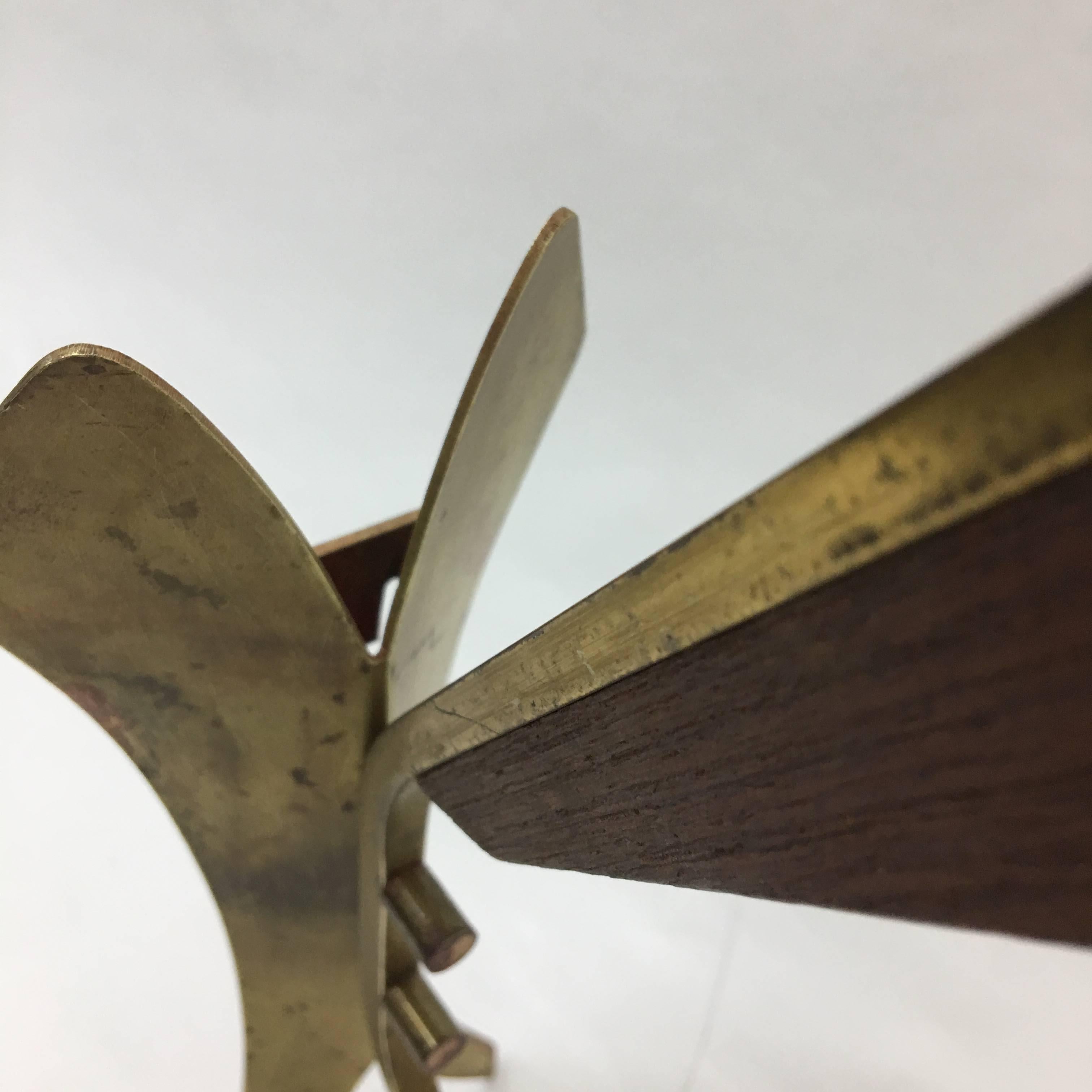 Two 1950s Mid-Century Modern Italian Teak, Brass and White Glass Wall Sconces For Sale 4