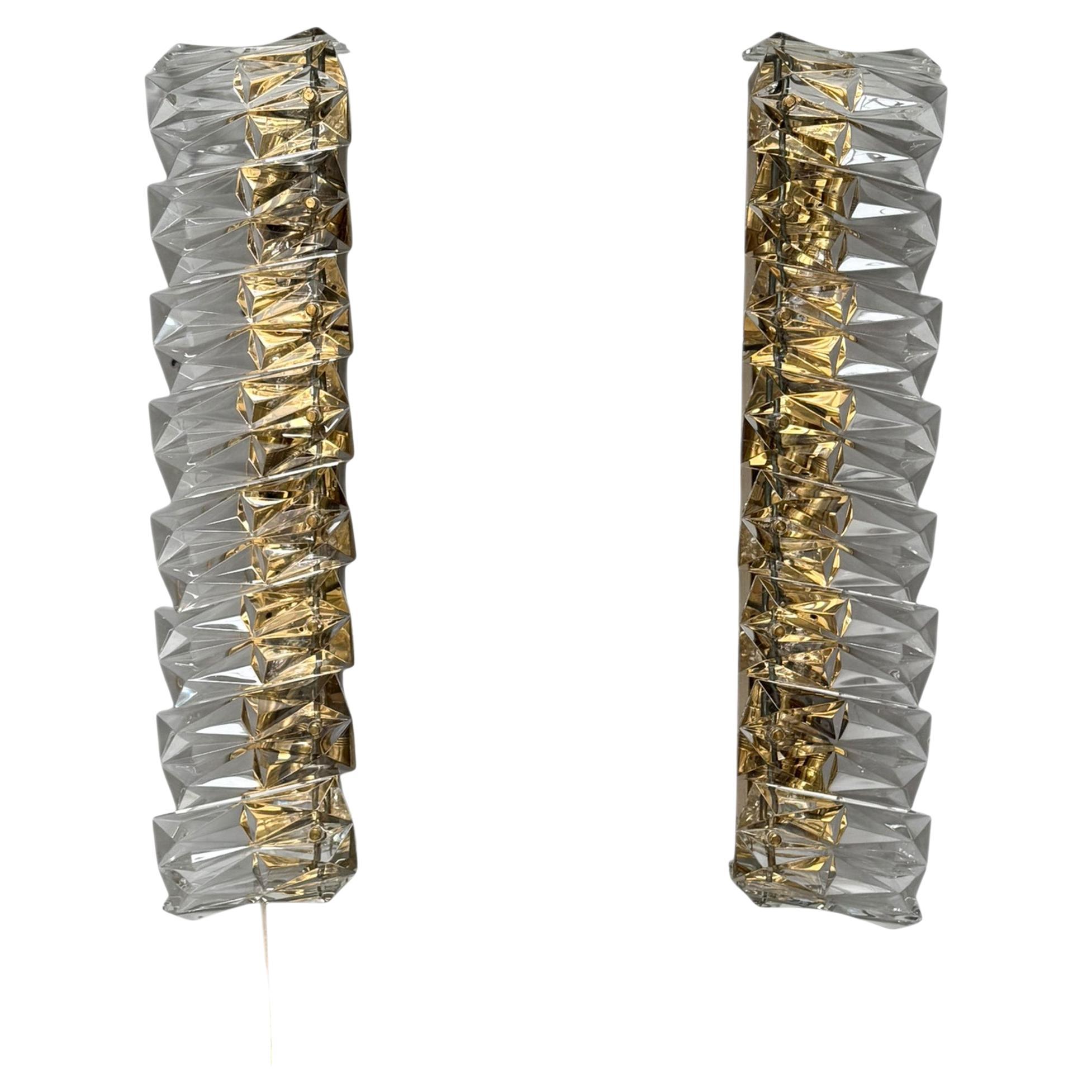 Two Mid-Century Modern Murano Glass Wall Lights or Sconces, 1960s For Sale