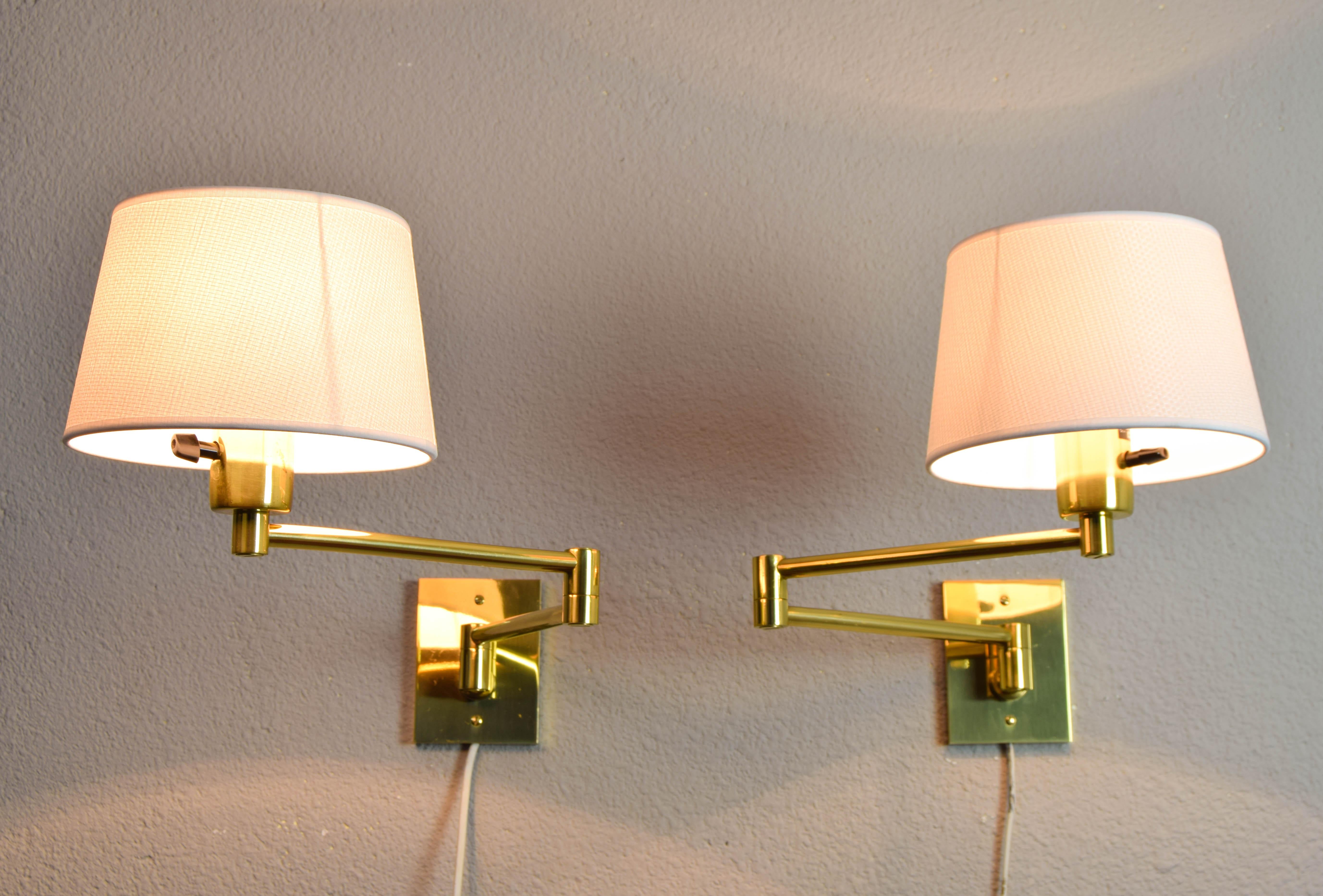  Two Mid-Century Modern Swing Arm Brass Sconces by George W Hansen for Metalarte 4