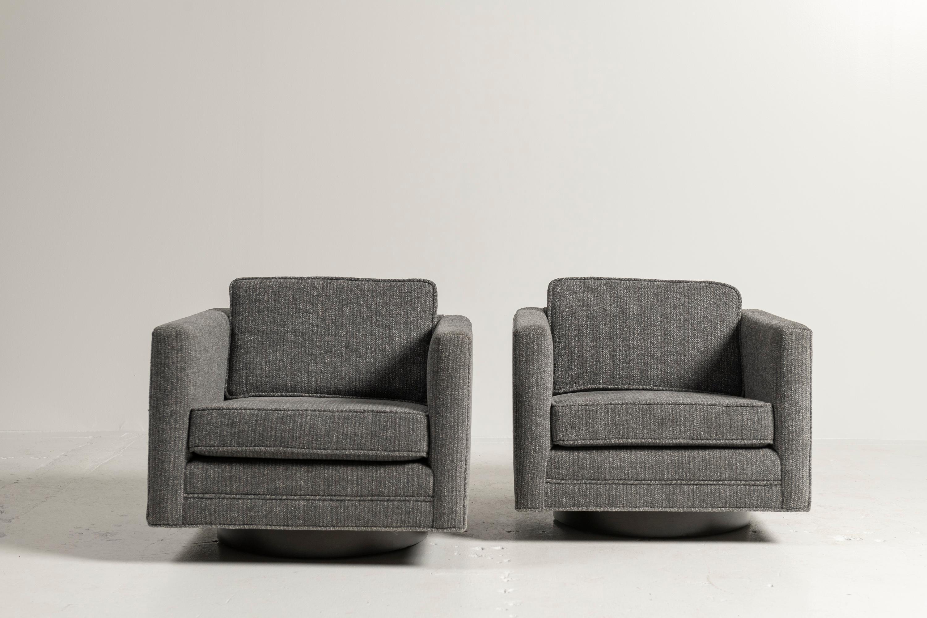 Américain Deux chaises cubiques pivotantes The Moderns, modèle 1461, par Harvey Probber, années 1950 en vente