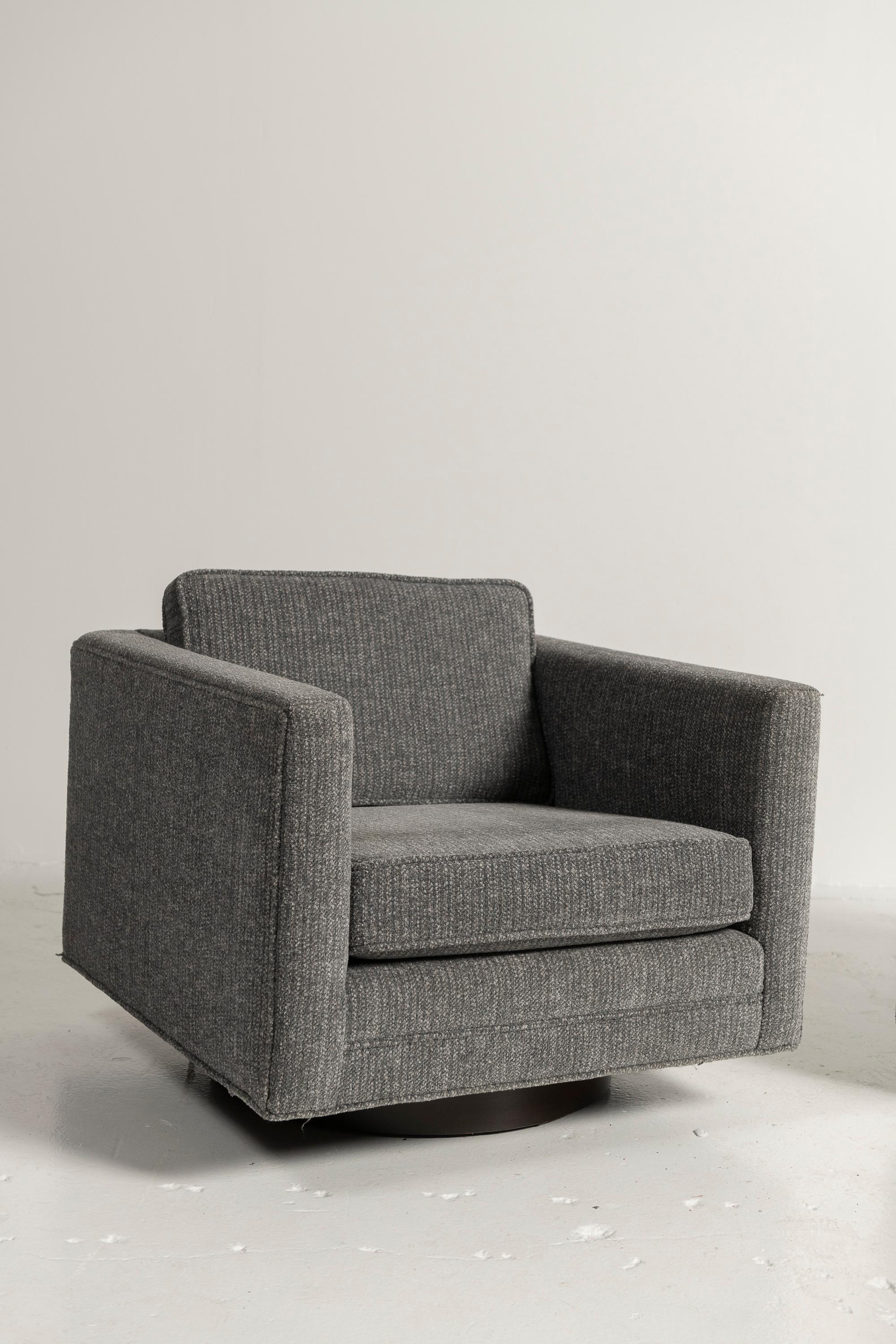 Laine Deux chaises cubiques pivotantes The Moderns, modèle 1461, par Harvey Probber, années 1950 en vente