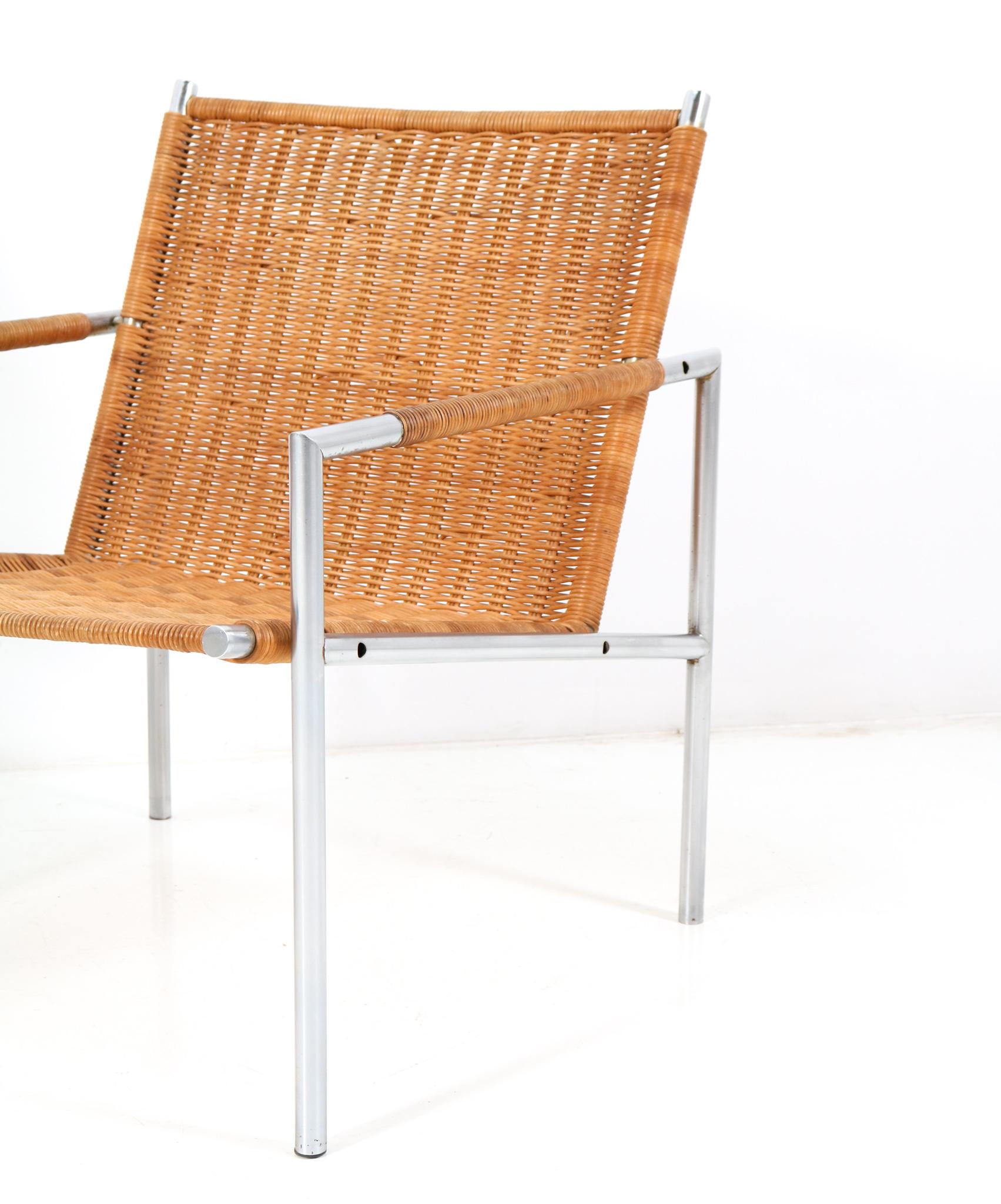 Two Mid-Century Modern SZ01 Lounge Chairs by Martin Visser for 'T Spectrum 3