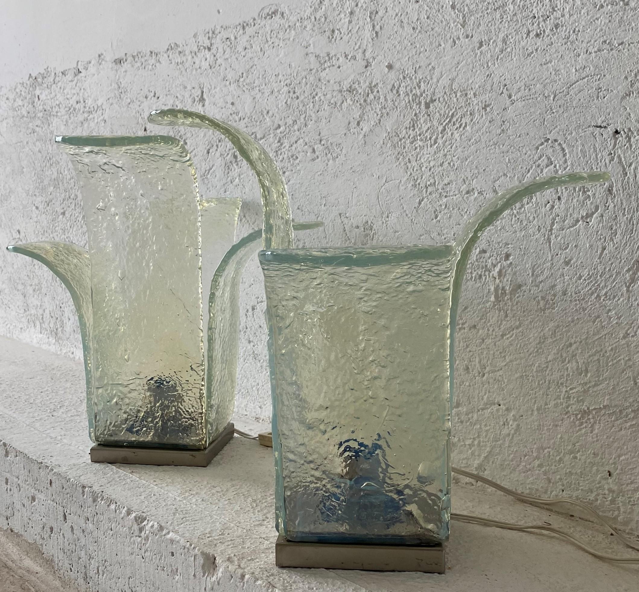 Deux lampes de bureau de style mi-siècle moderne en verre de Murano de Carlo Nason pour Mazzega en vente 2