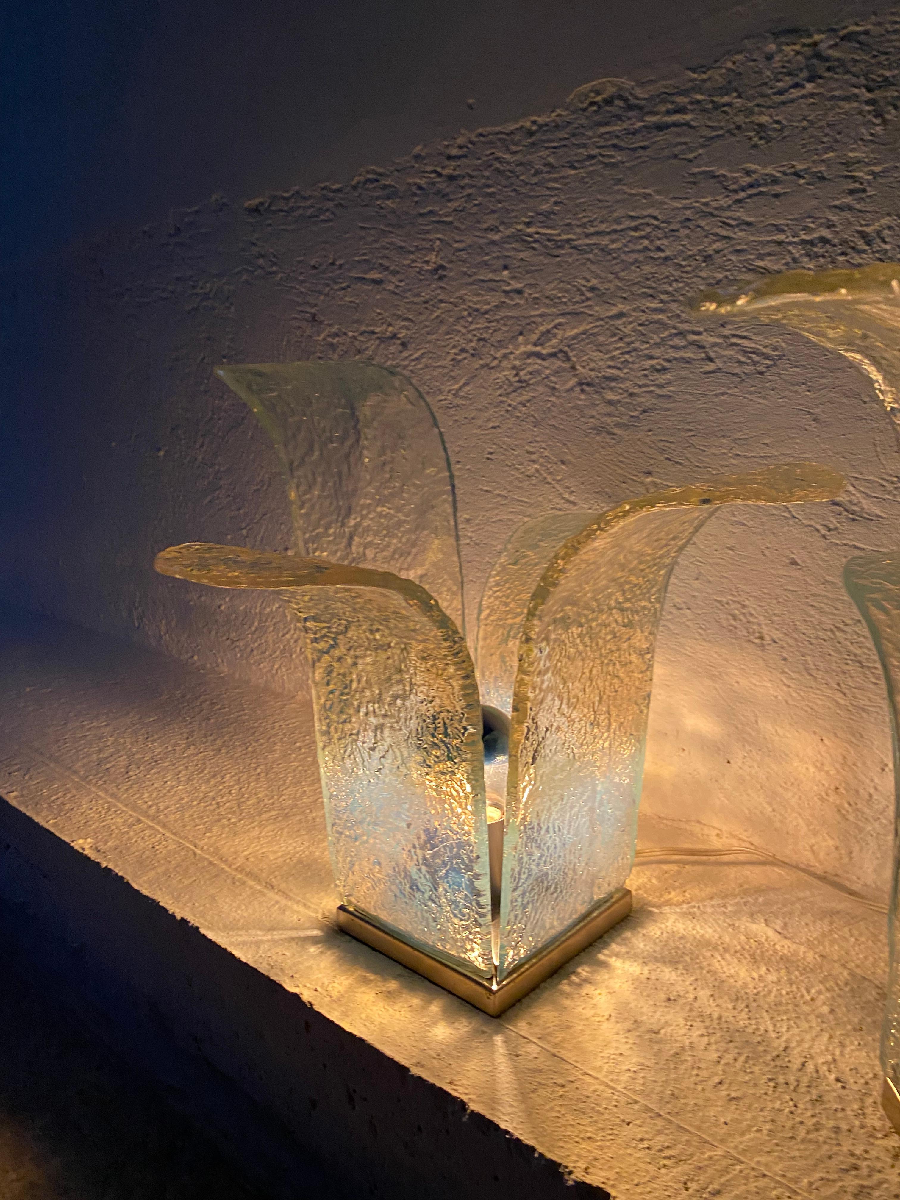 Deux lampes de bureau de style mi-siècle moderne en verre de Murano de Carlo Nason pour Mazzega en vente 5
