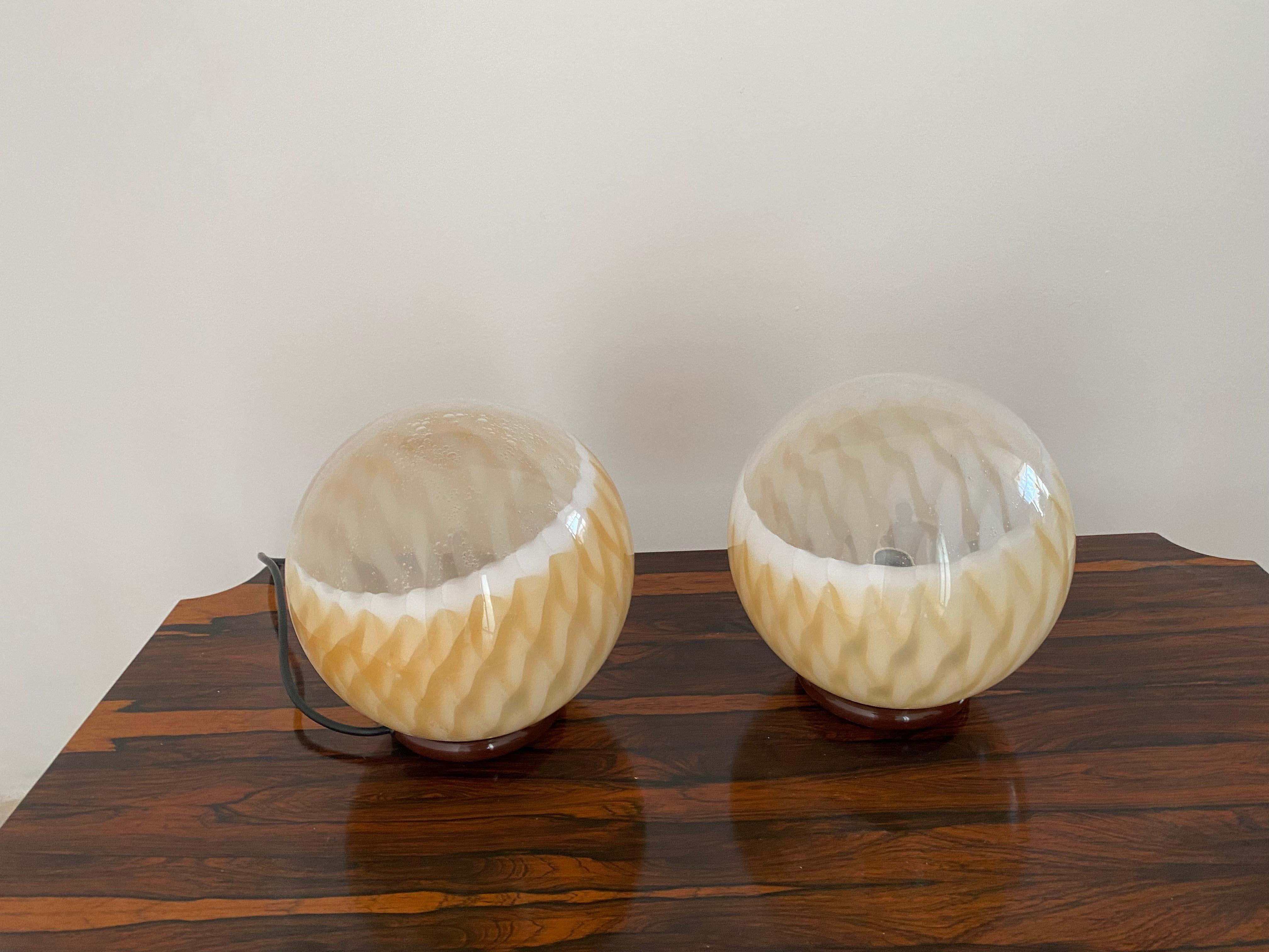 Italian Two Mid-Century Modern Table Lamps by Mazzega in Murano Glass, circa 1970 For Sale