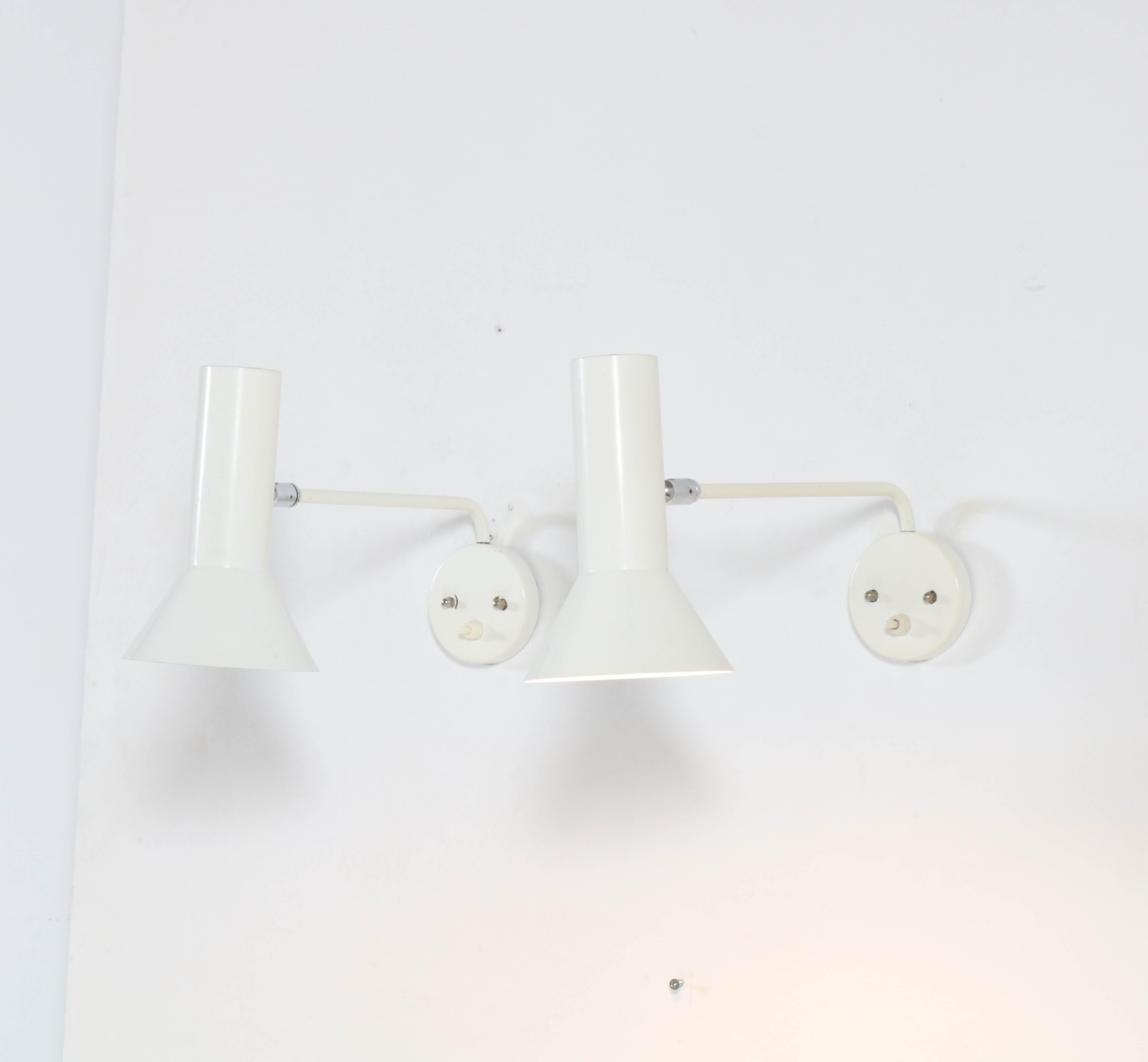 Two Mid-Century Modern Wall Lights or Sconces by RAAK, Amsterdam, 1960s 4