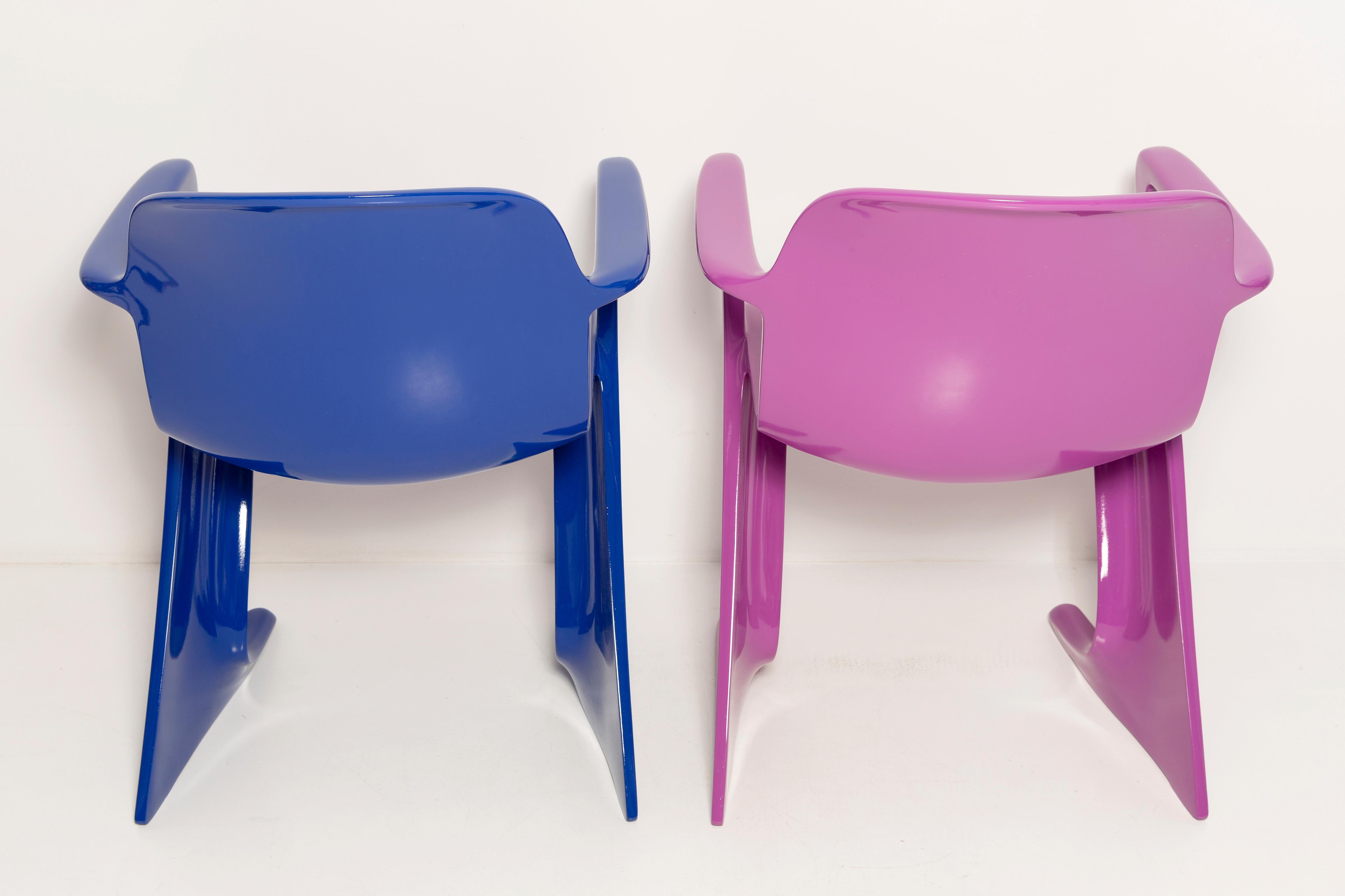 Two Mid-Century Purple and Blue Kangaroo Chairs, Ernst Moeckl, Germany, 1968 For Sale 3