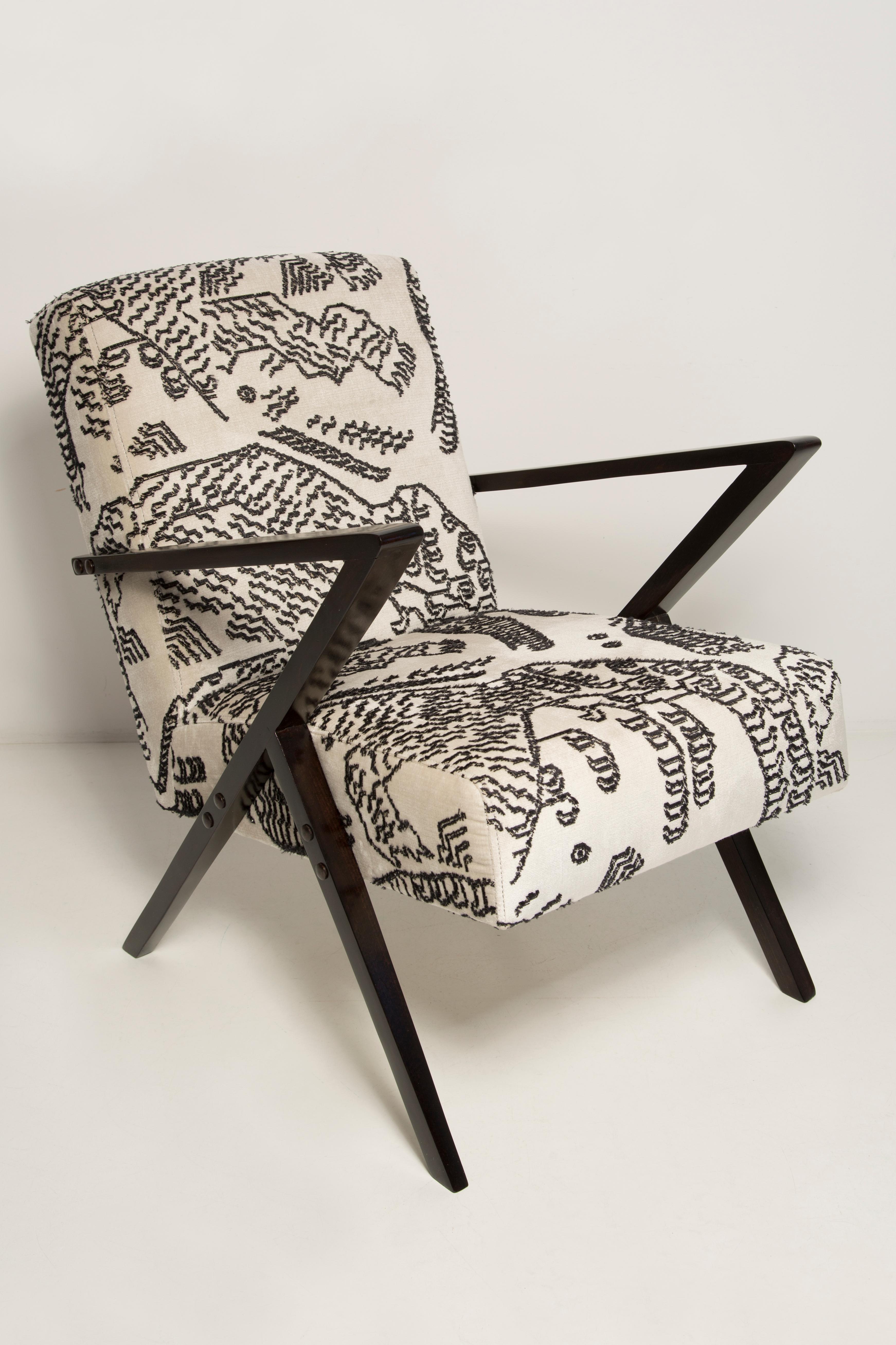 Mid-Century moderno Due poltrone Zet di metà secolo, Tiger Mountain Jacquard di Dedar, anni '70, Europa in vendita