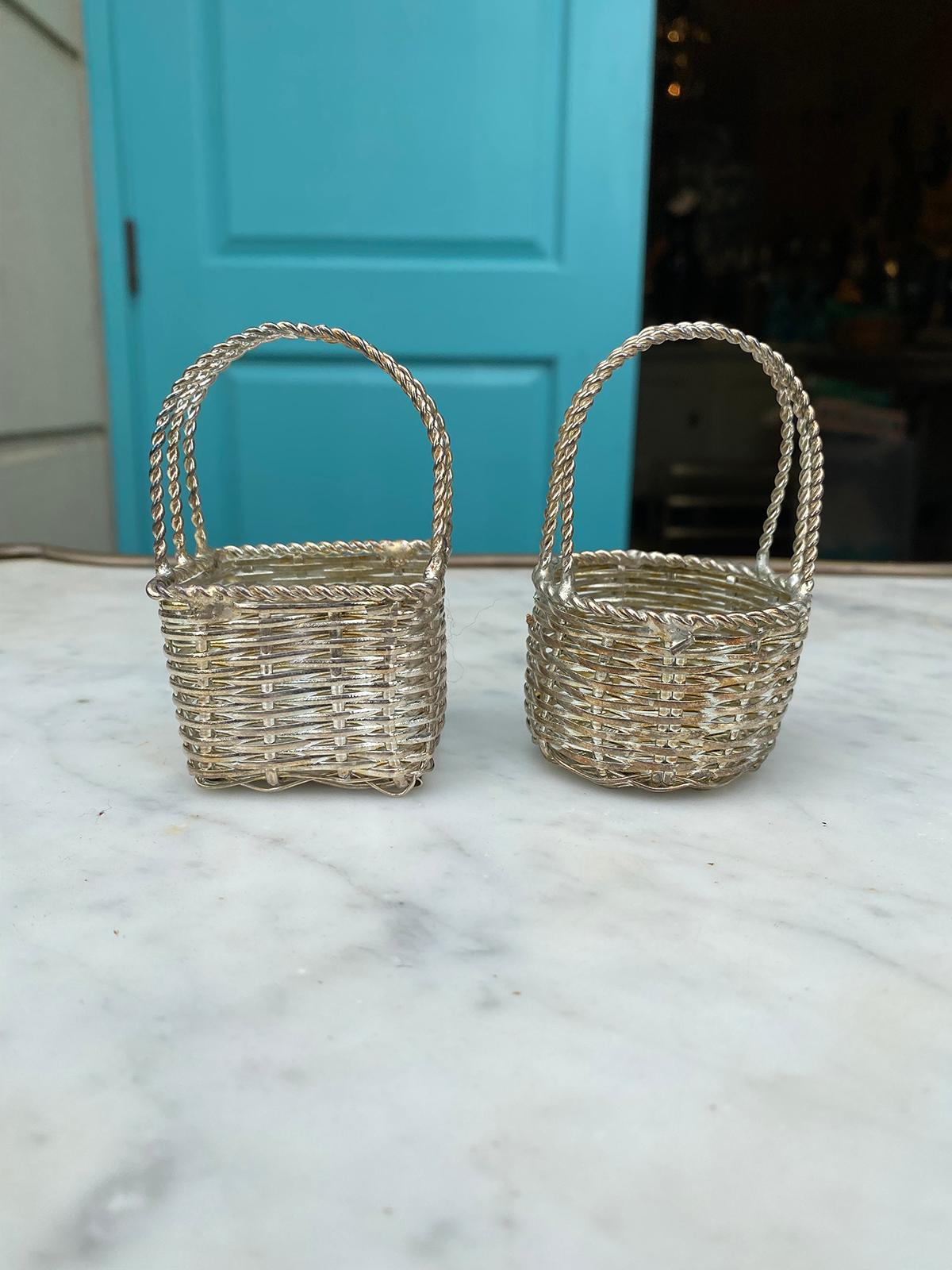 Two miniature 20th century woven silvered baskets, unmarked
Measures: Square:2